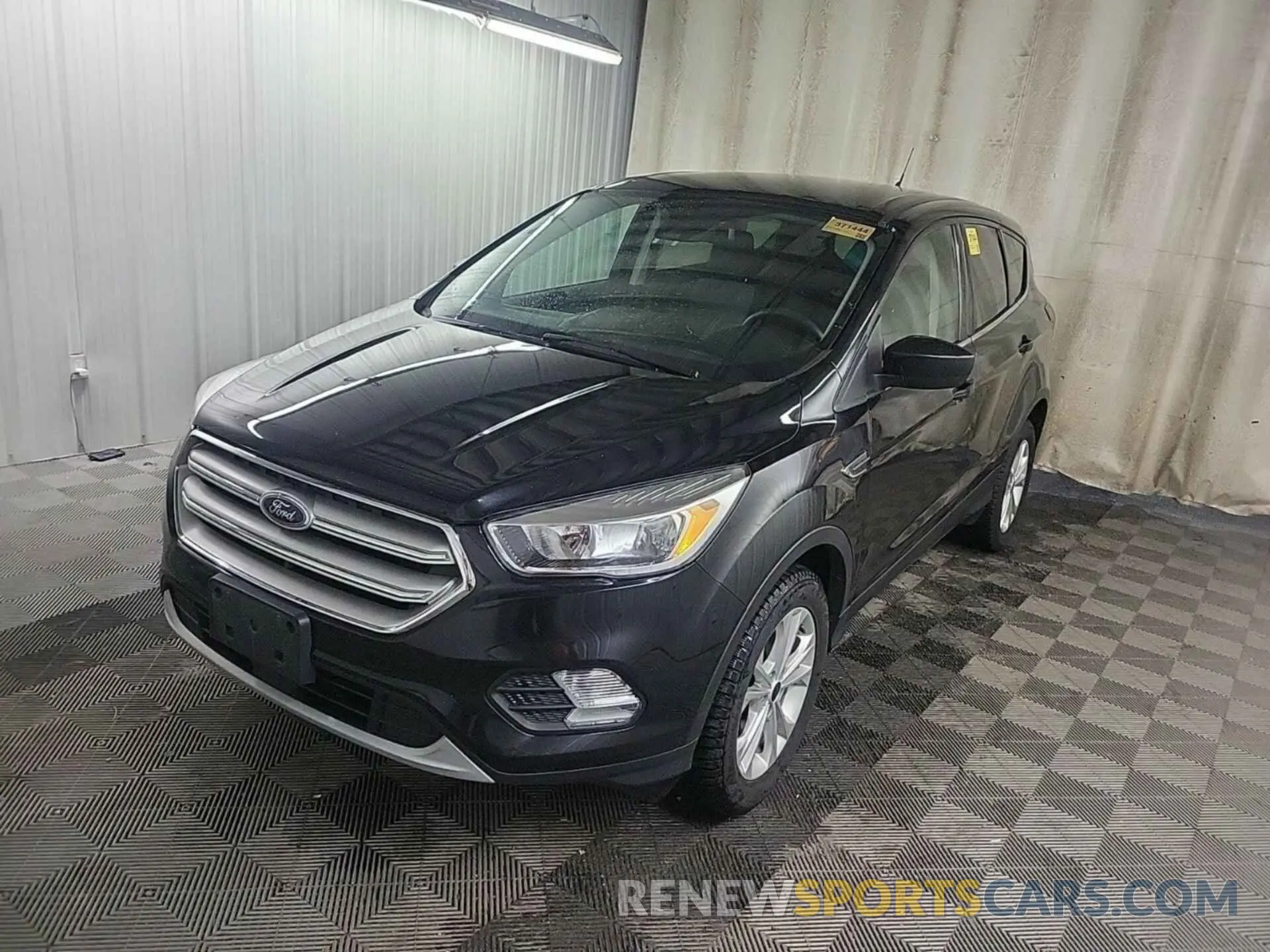 28 Photograph of a damaged car 1FMCU9GD1KUB82300 FORD ESCAPE 2019