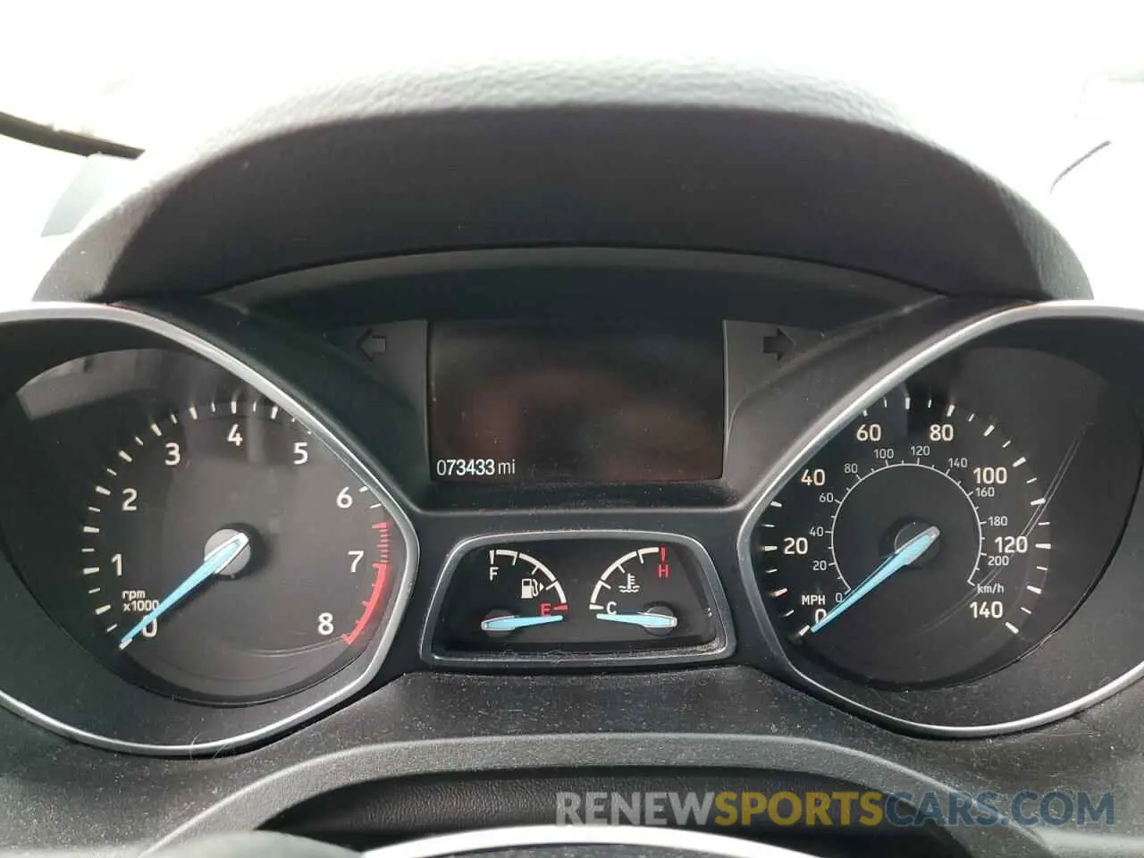 9 Photograph of a damaged car 1FMCU9GD1KUB91949 FORD ESCAPE 2019
