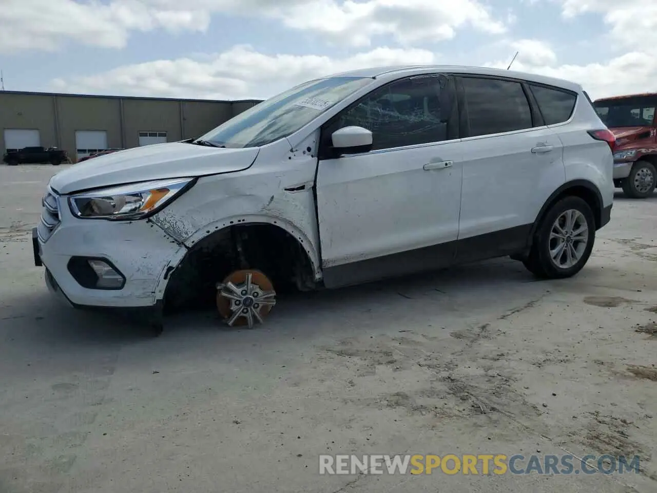 1 Photograph of a damaged car 1FMCU9GD2KUA21566 FORD ESCAPE 2019