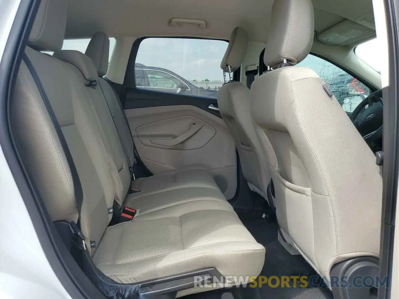 12 Photograph of a damaged car 1FMCU9GD2KUA21566 FORD ESCAPE 2019