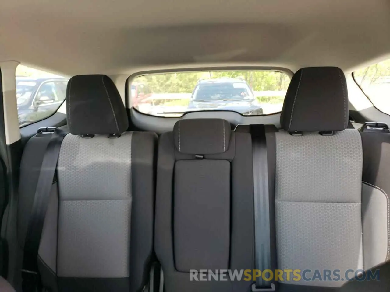10 Photograph of a damaged car 1FMCU9GD2KUA54065 FORD ESCAPE 2019