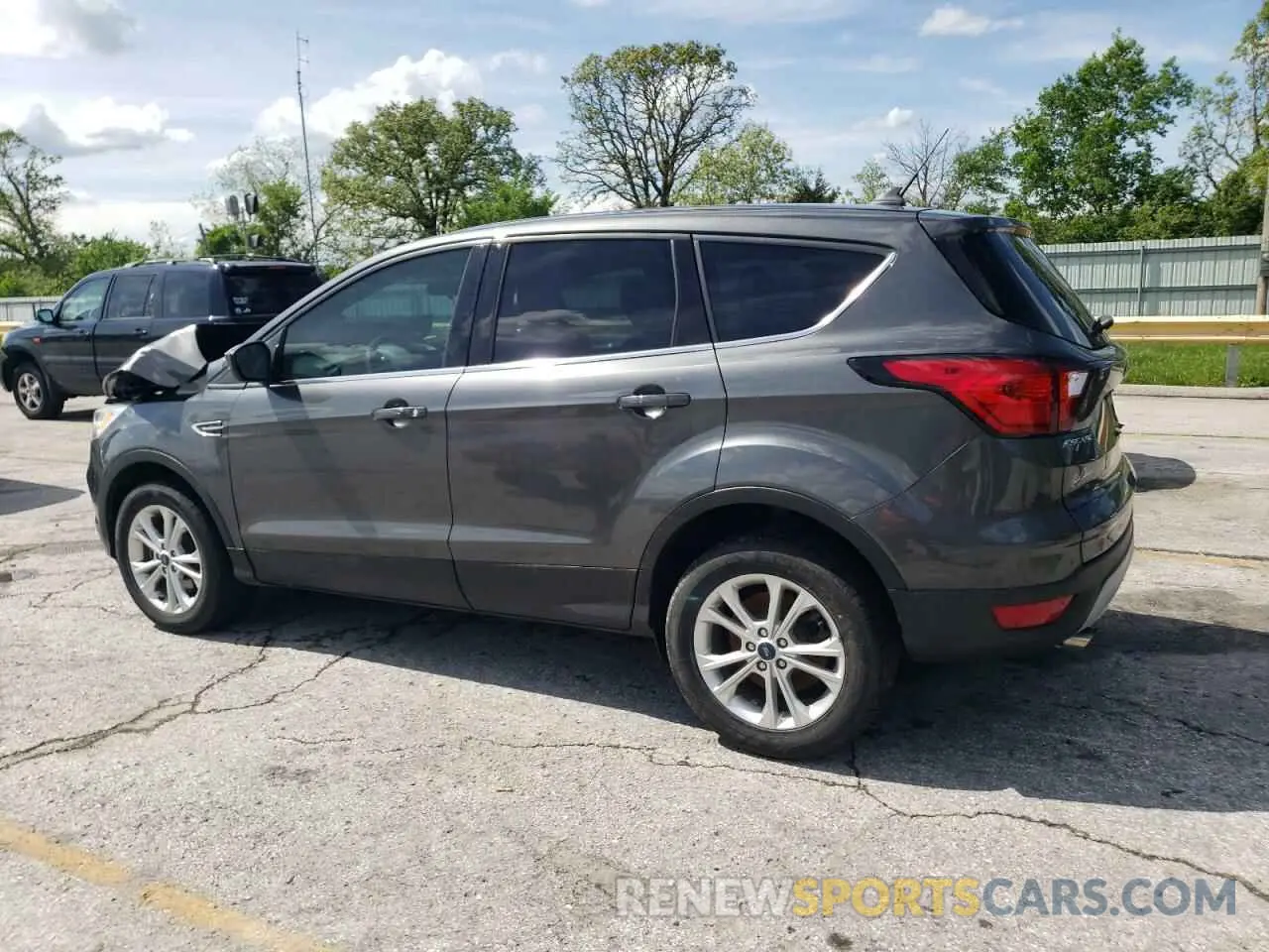 2 Photograph of a damaged car 1FMCU9GD2KUA54065 FORD ESCAPE 2019