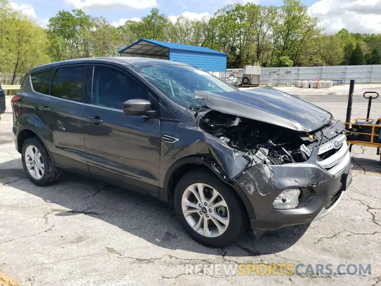 4 Photograph of a damaged car 1FMCU9GD2KUA54065 FORD ESCAPE 2019