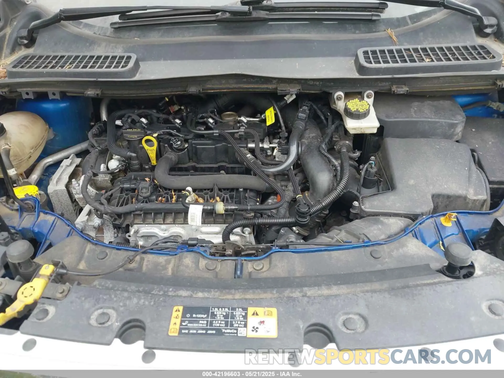 10 Photograph of a damaged car 1FMCU9GD2KUA57922 FORD ESCAPE 2019