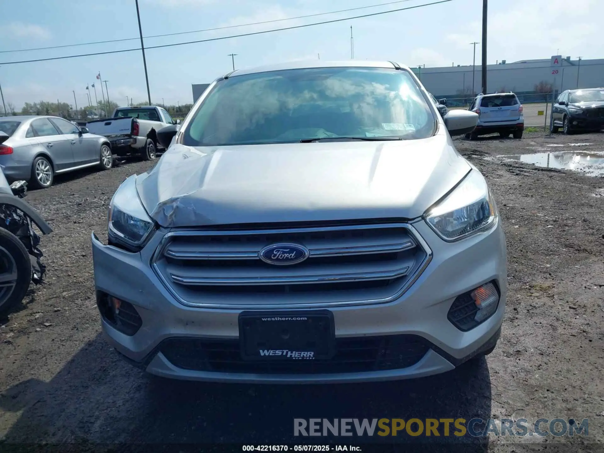 12 Photograph of a damaged car 1FMCU9GD2KUA60321 FORD ESCAPE 2019