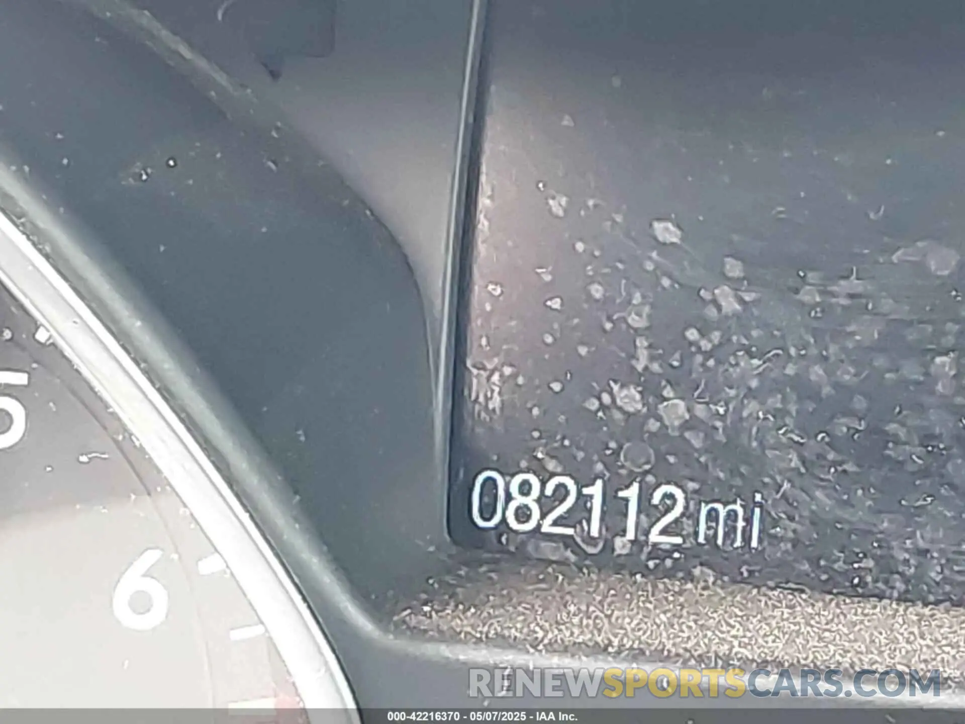 15 Photograph of a damaged car 1FMCU9GD2KUA60321 FORD ESCAPE 2019