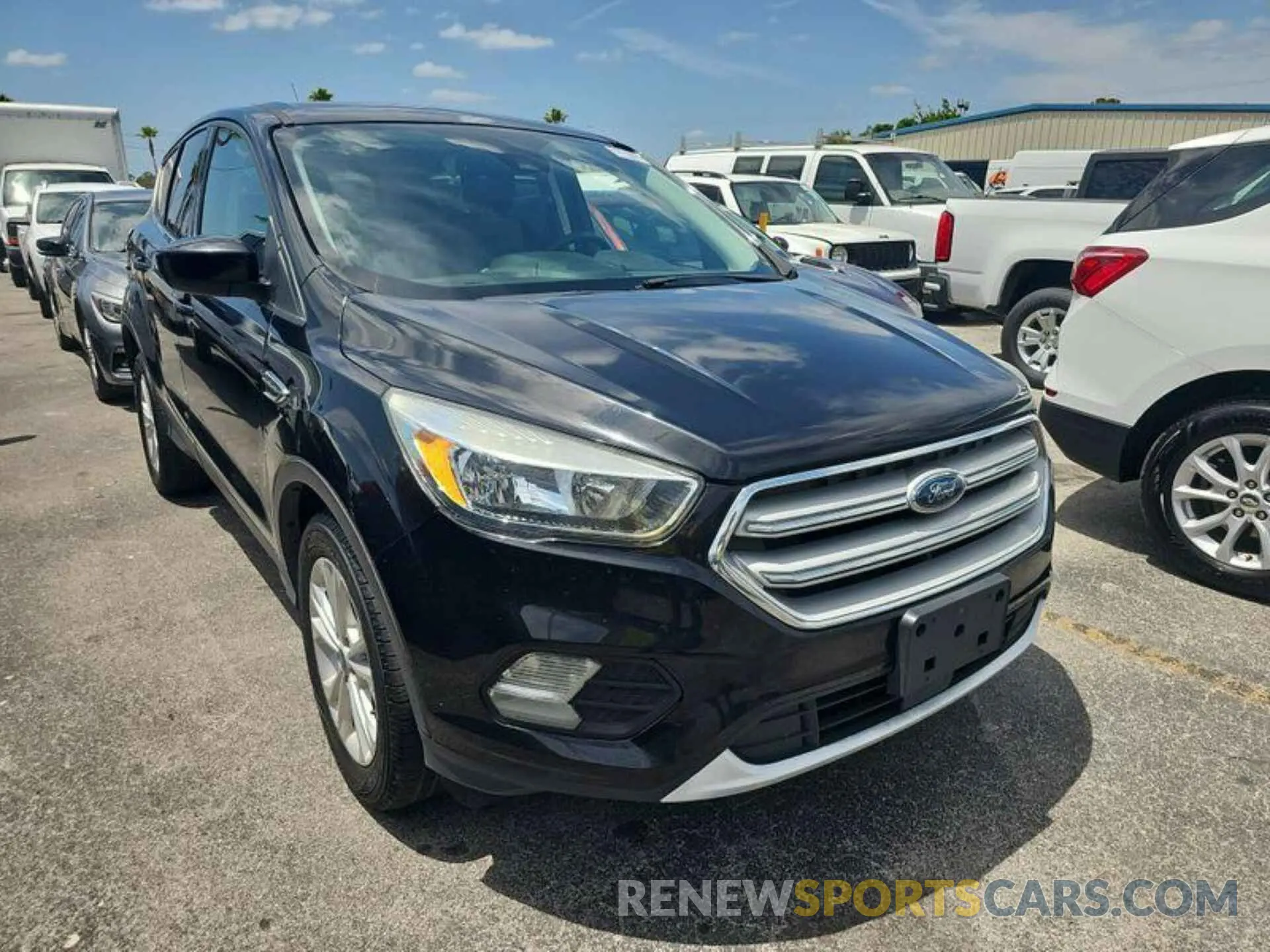 18 Photograph of a damaged car 1FMCU9GD2KUB65151 FORD ESCAPE 2019