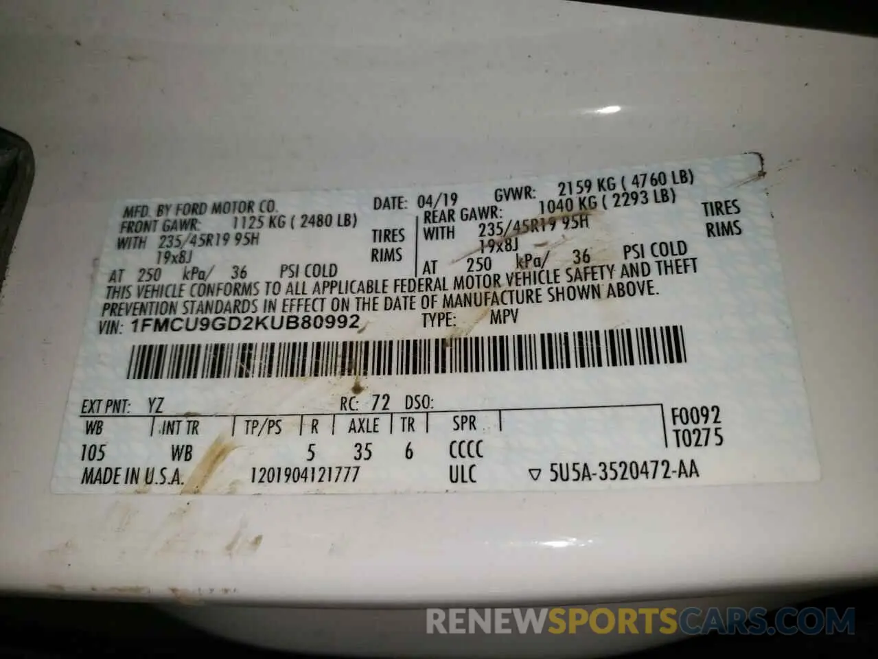 13 Photograph of a damaged car 1FMCU9GD2KUB80992 FORD ESCAPE 2019