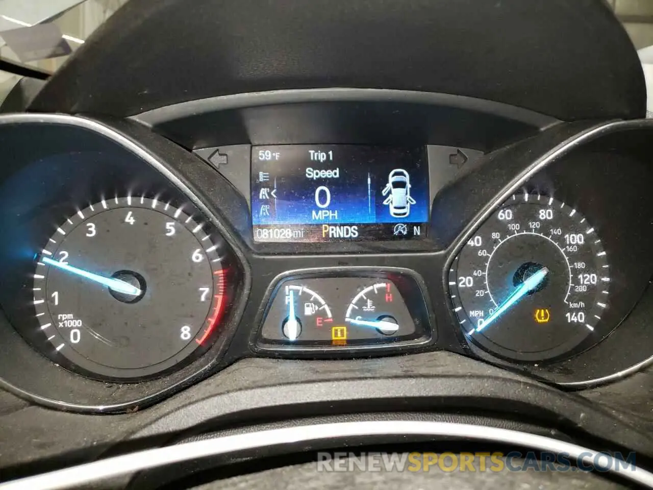9 Photograph of a damaged car 1FMCU9GD2KUB80992 FORD ESCAPE 2019