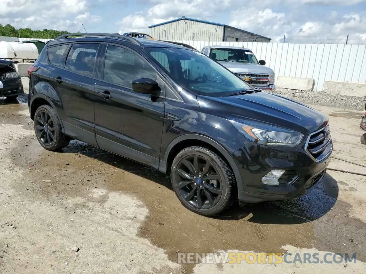 4 Photograph of a damaged car 1FMCU9GD2KUB99302 FORD ESCAPE 2019