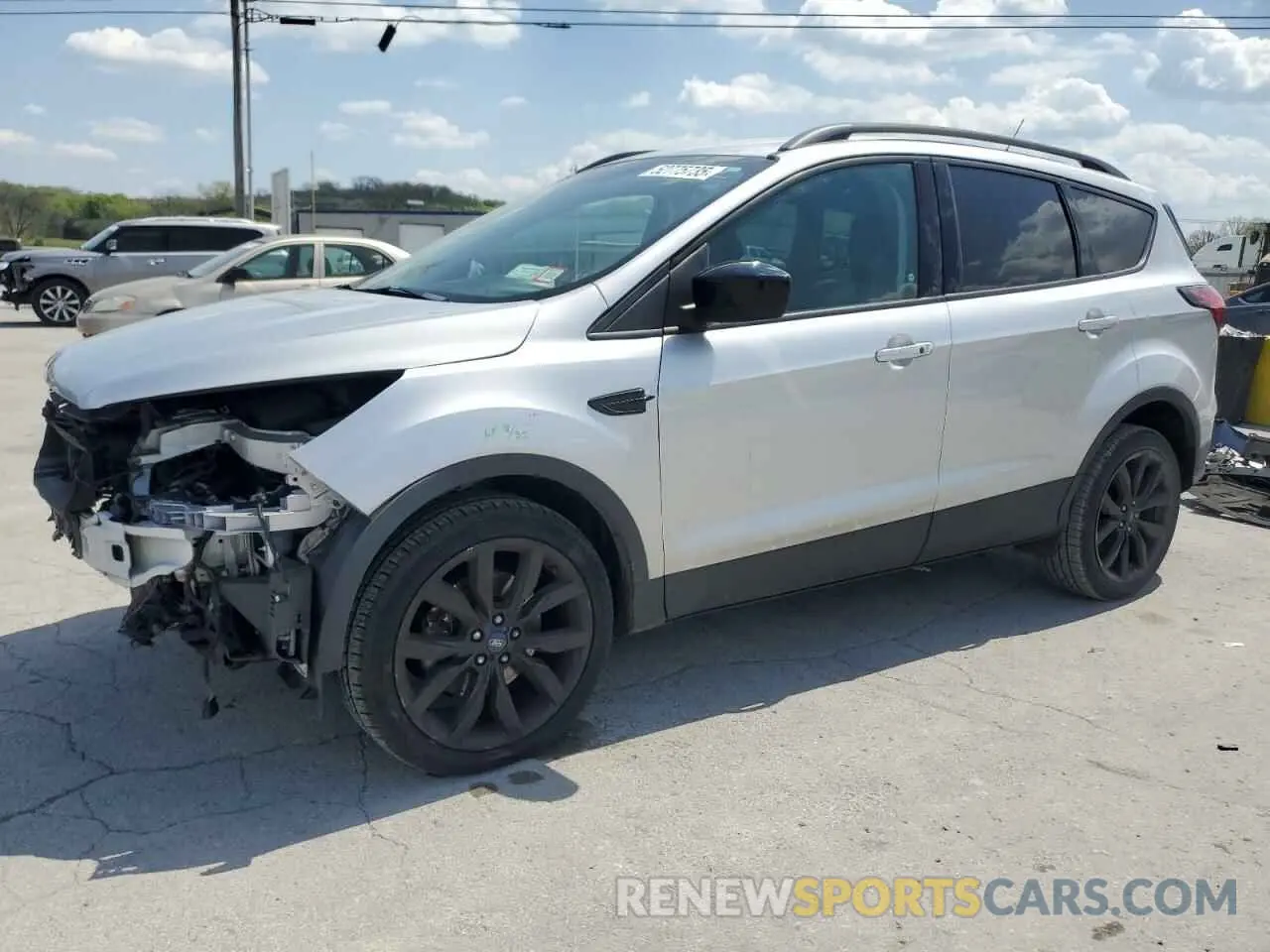 1 Photograph of a damaged car 1FMCU9GD2KUC06135 FORD ESCAPE 2019
