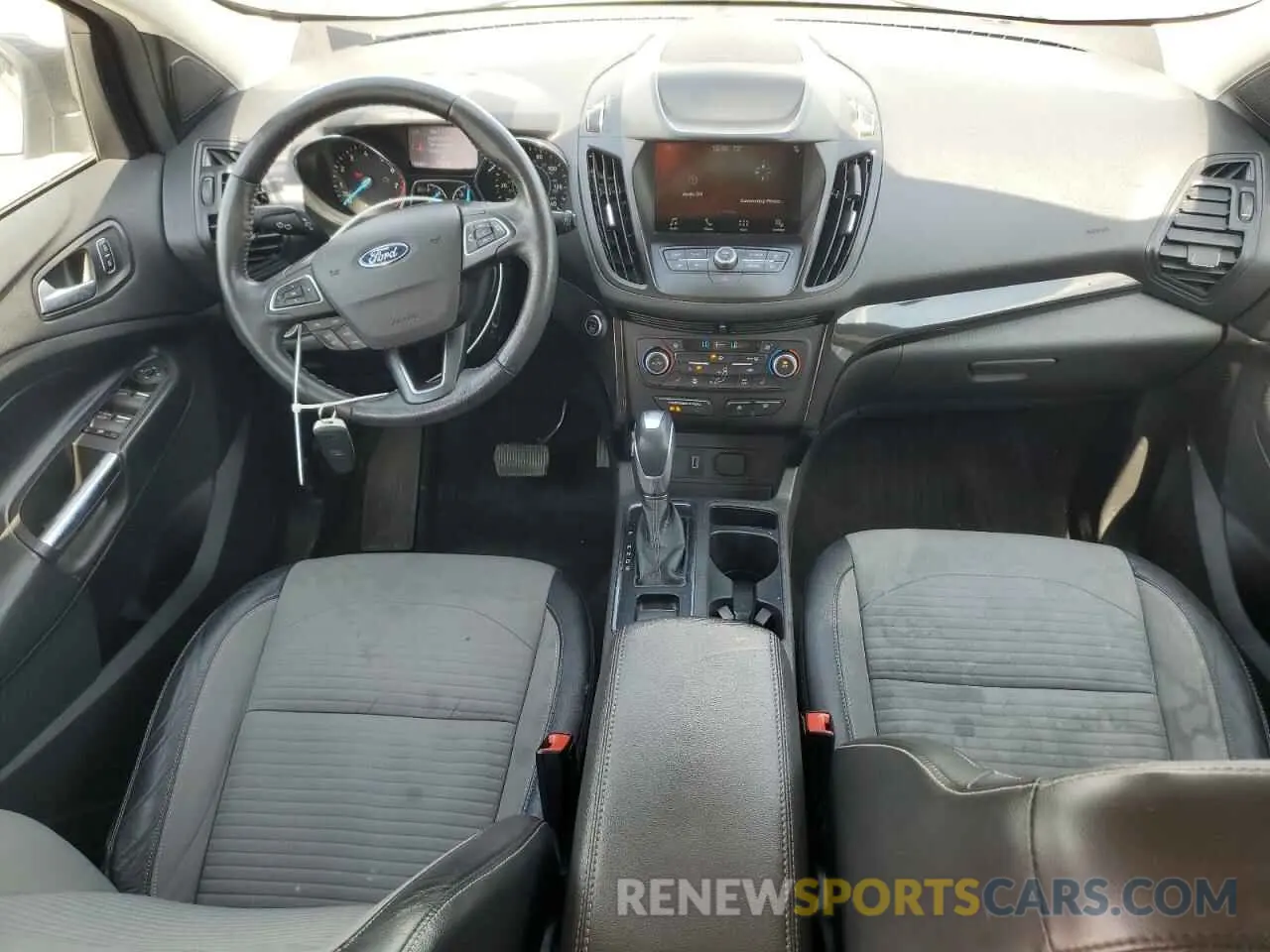 8 Photograph of a damaged car 1FMCU9GD2KUC06135 FORD ESCAPE 2019