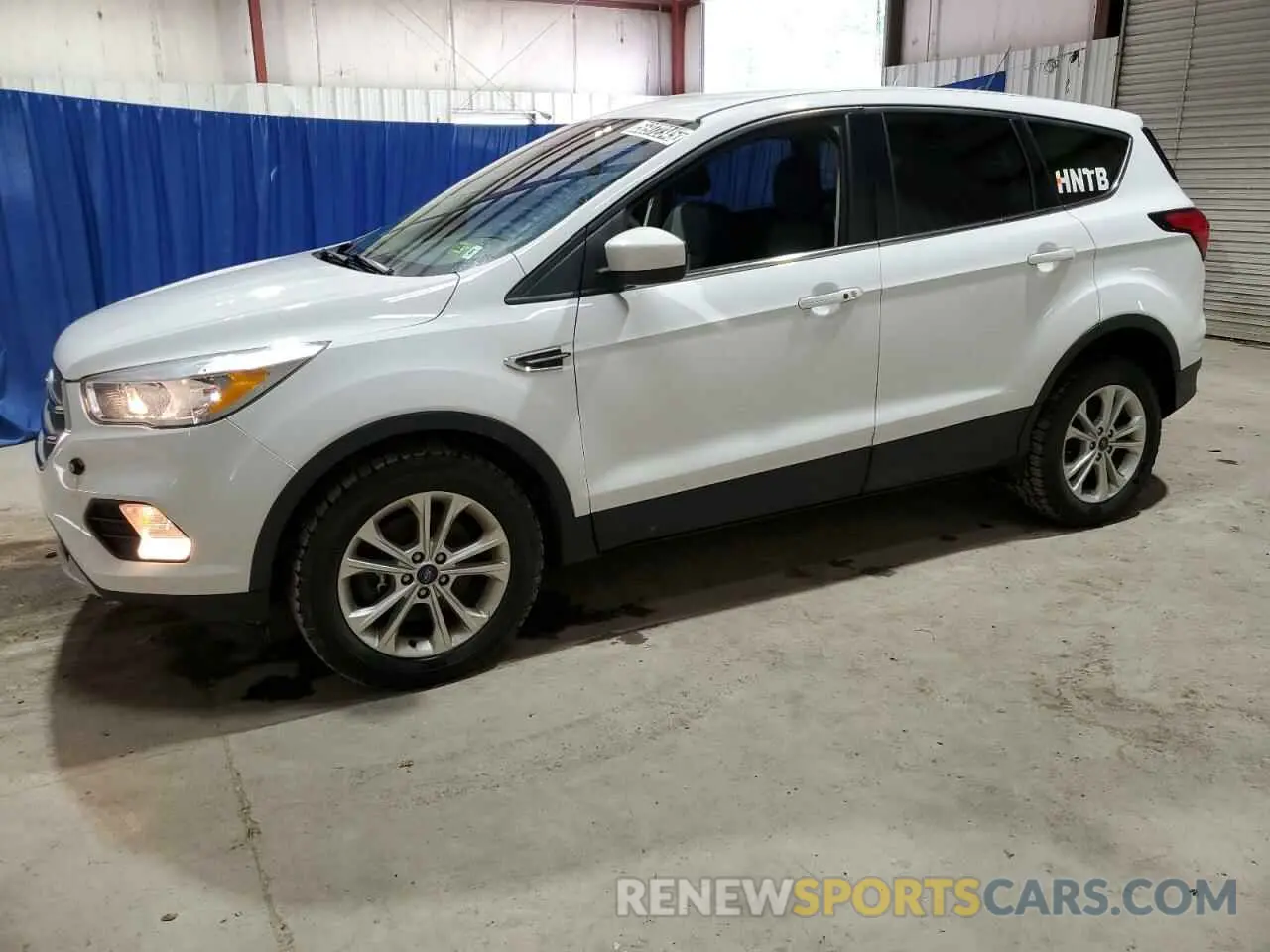 1 Photograph of a damaged car 1FMCU9GD2KUC22853 FORD ESCAPE 2019