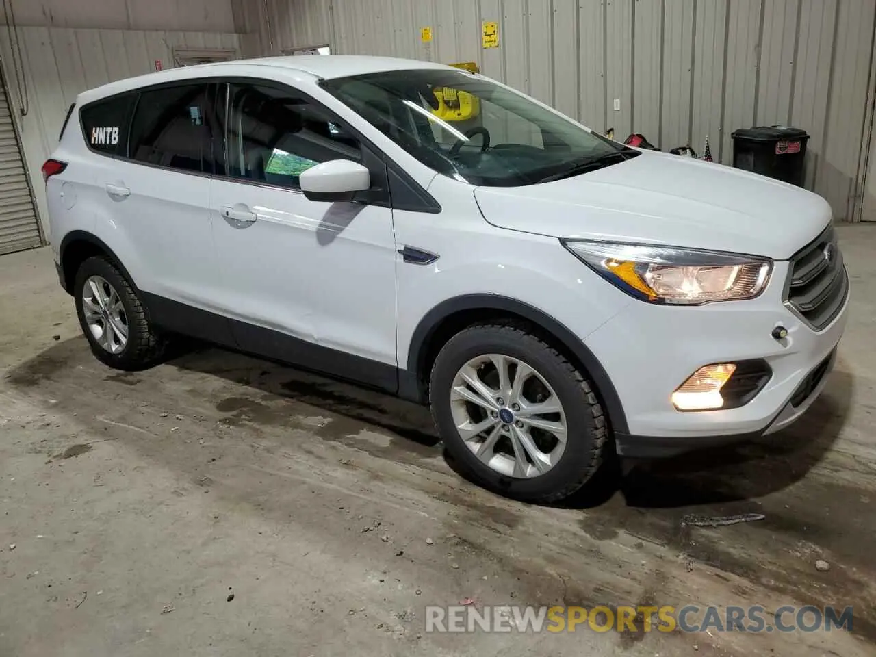 4 Photograph of a damaged car 1FMCU9GD2KUC22853 FORD ESCAPE 2019