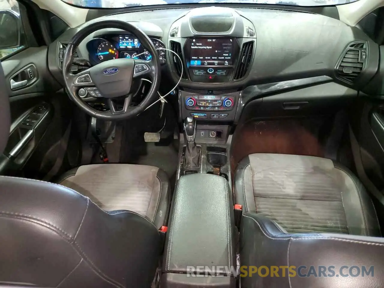 8 Photograph of a damaged car 1FMCU9GD3KUA22337 FORD ESCAPE 2019