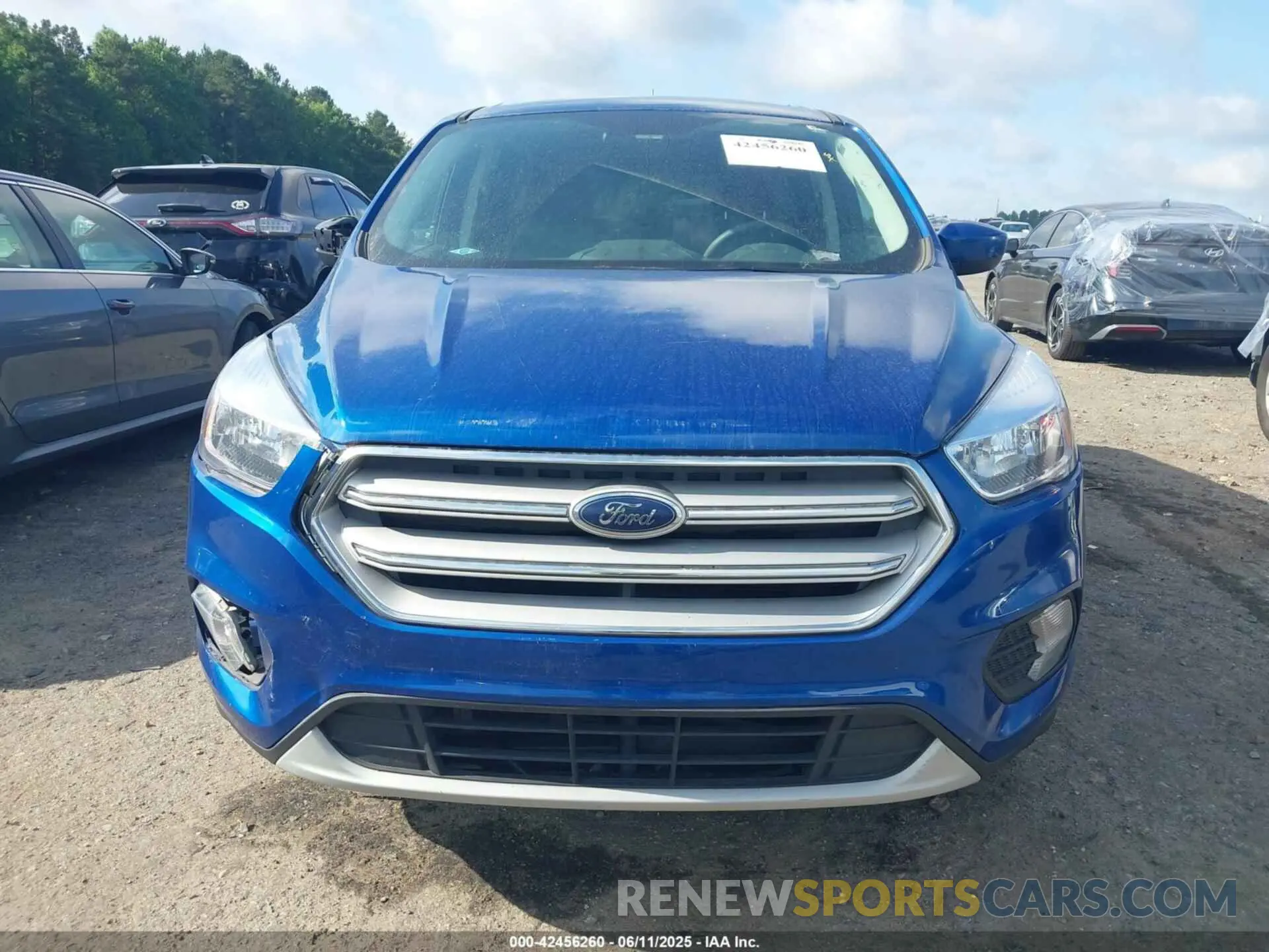 12 Photograph of a damaged car 1FMCU9GD3KUA29305 FORD ESCAPE 2019