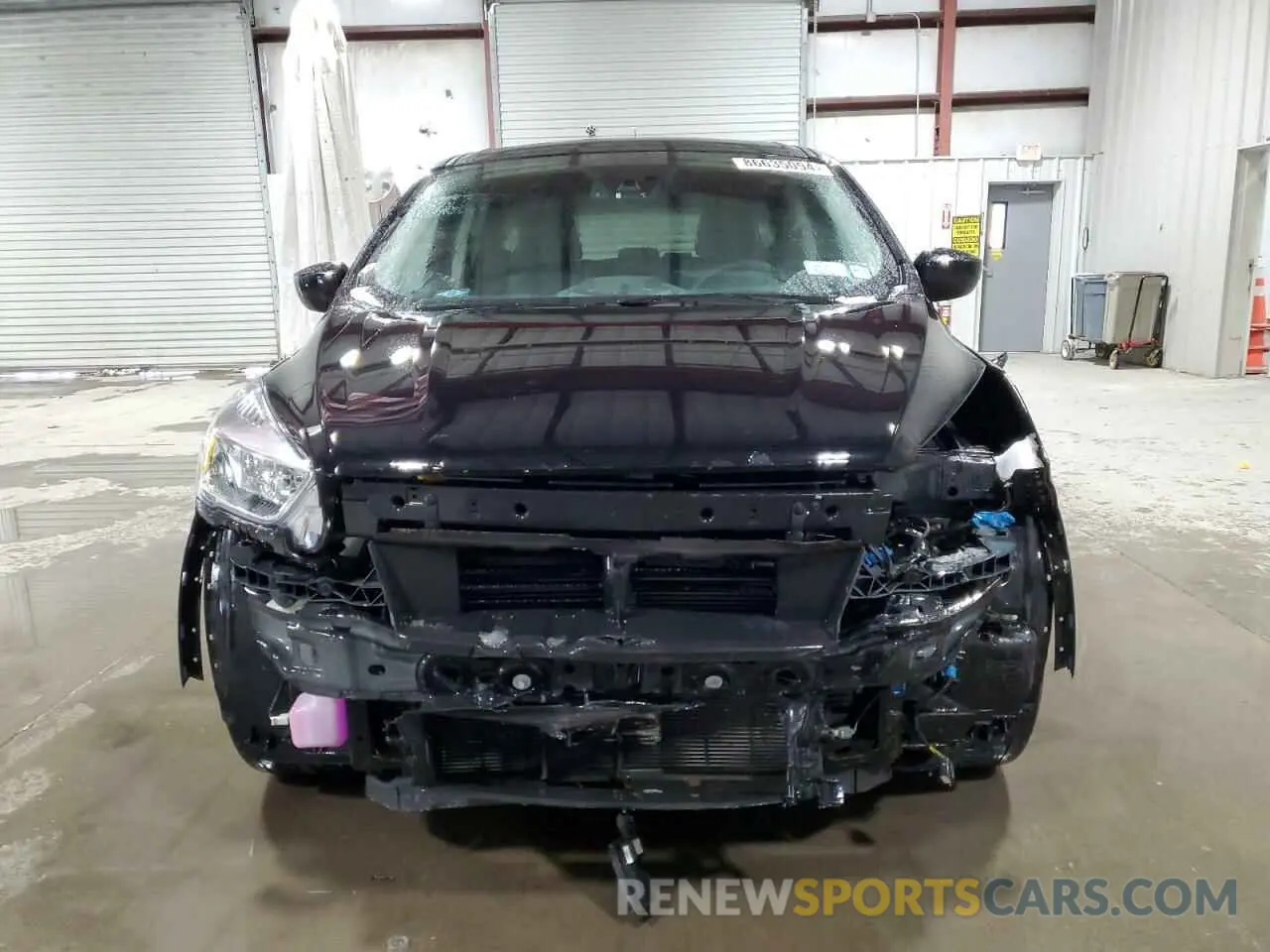 5 Photograph of a damaged car 1FMCU9GD3KUA37405 FORD ESCAPE 2019