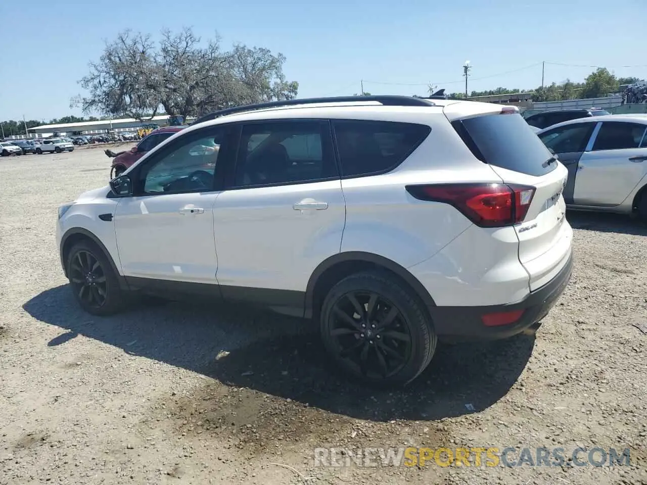 2 Photograph of a damaged car 1FMCU9GD3KUA48677 FORD ESCAPE 2019