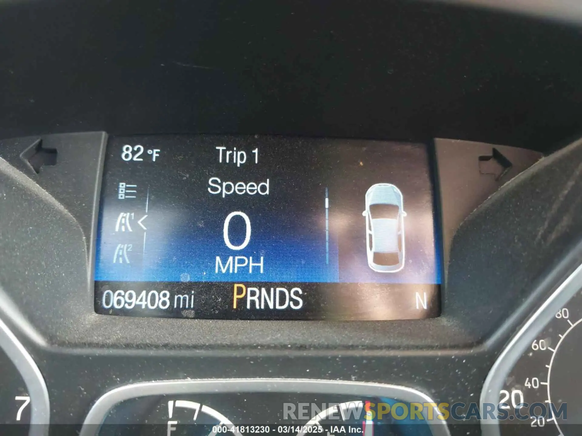 16 Photograph of a damaged car 1FMCU9GD3KUA61333 FORD ESCAPE 2019
