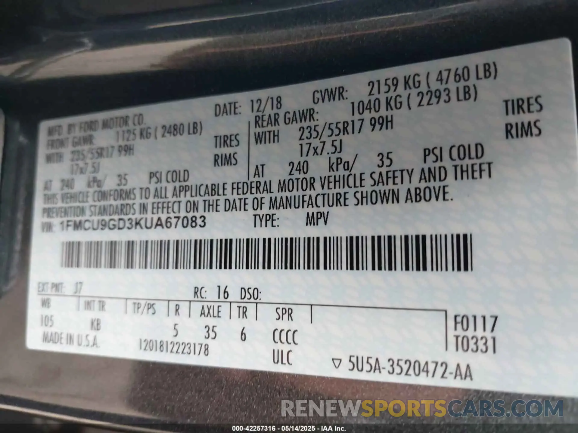 9 Photograph of a damaged car 1FMCU9GD3KUA67083 FORD ESCAPE 2019