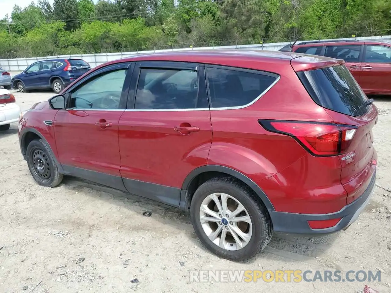 2 Photograph of a damaged car 1FMCU9GD3KUA68301 FORD ESCAPE 2019