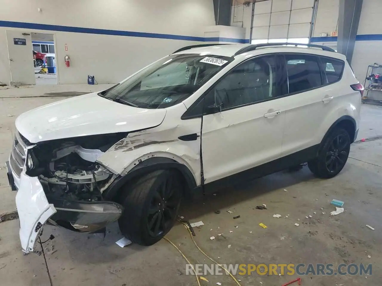 1 Photograph of a damaged car 1FMCU9GD3KUA68315 FORD ESCAPE 2019