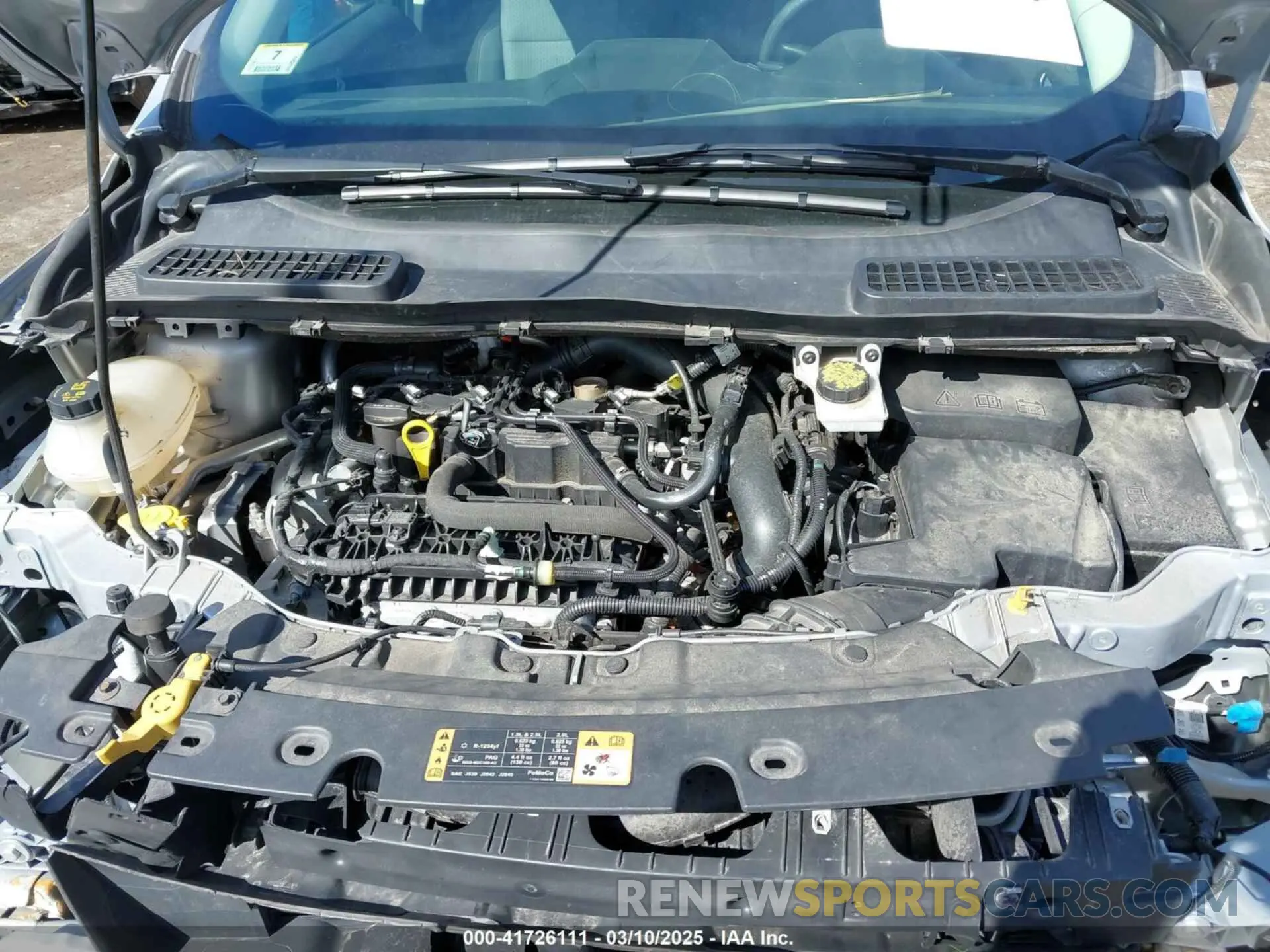 10 Photograph of a damaged car 1FMCU9GD3KUA72879 FORD ESCAPE 2019