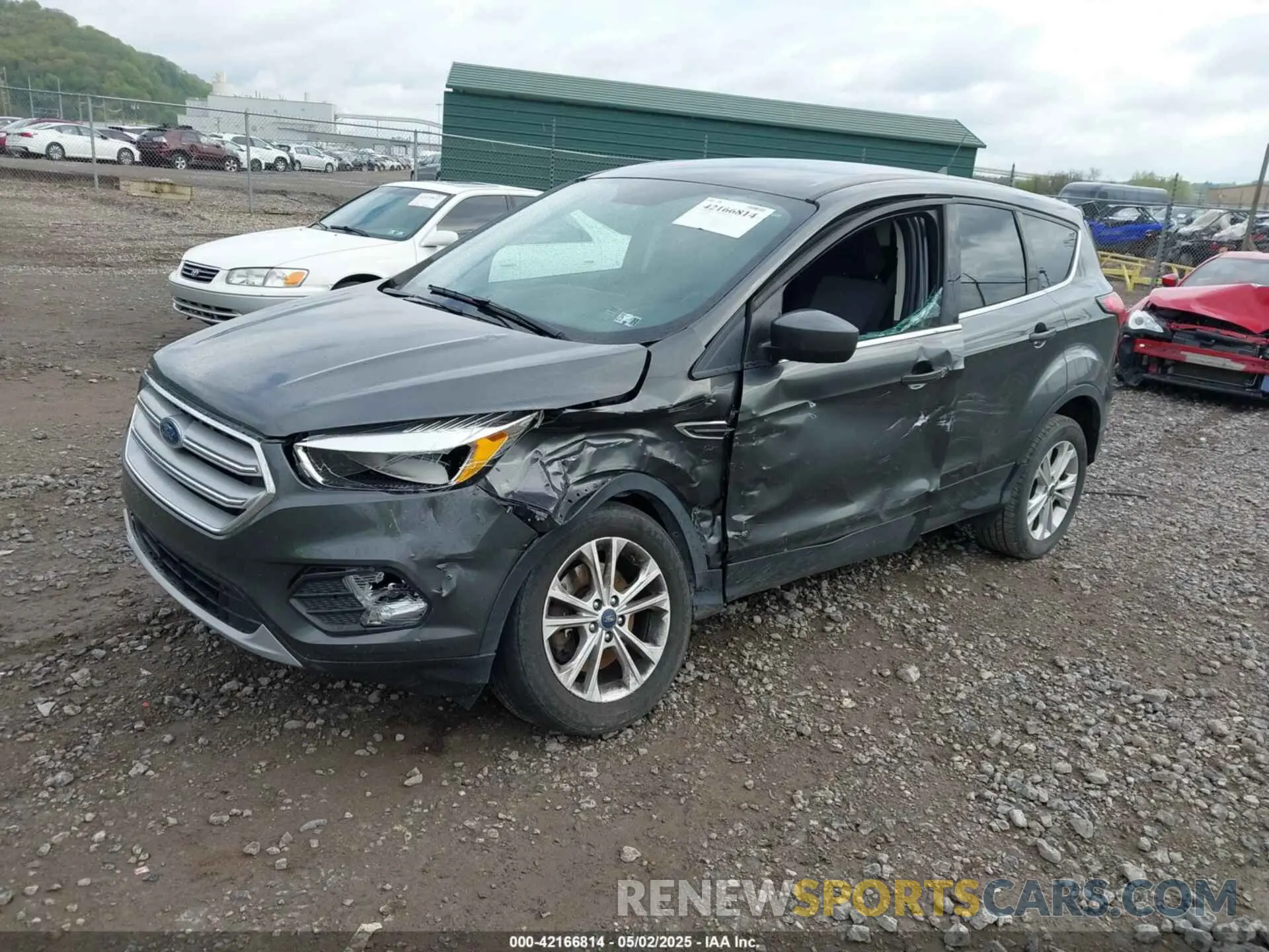 2 Photograph of a damaged car 1FMCU9GD3KUA76379 FORD ESCAPE 2019