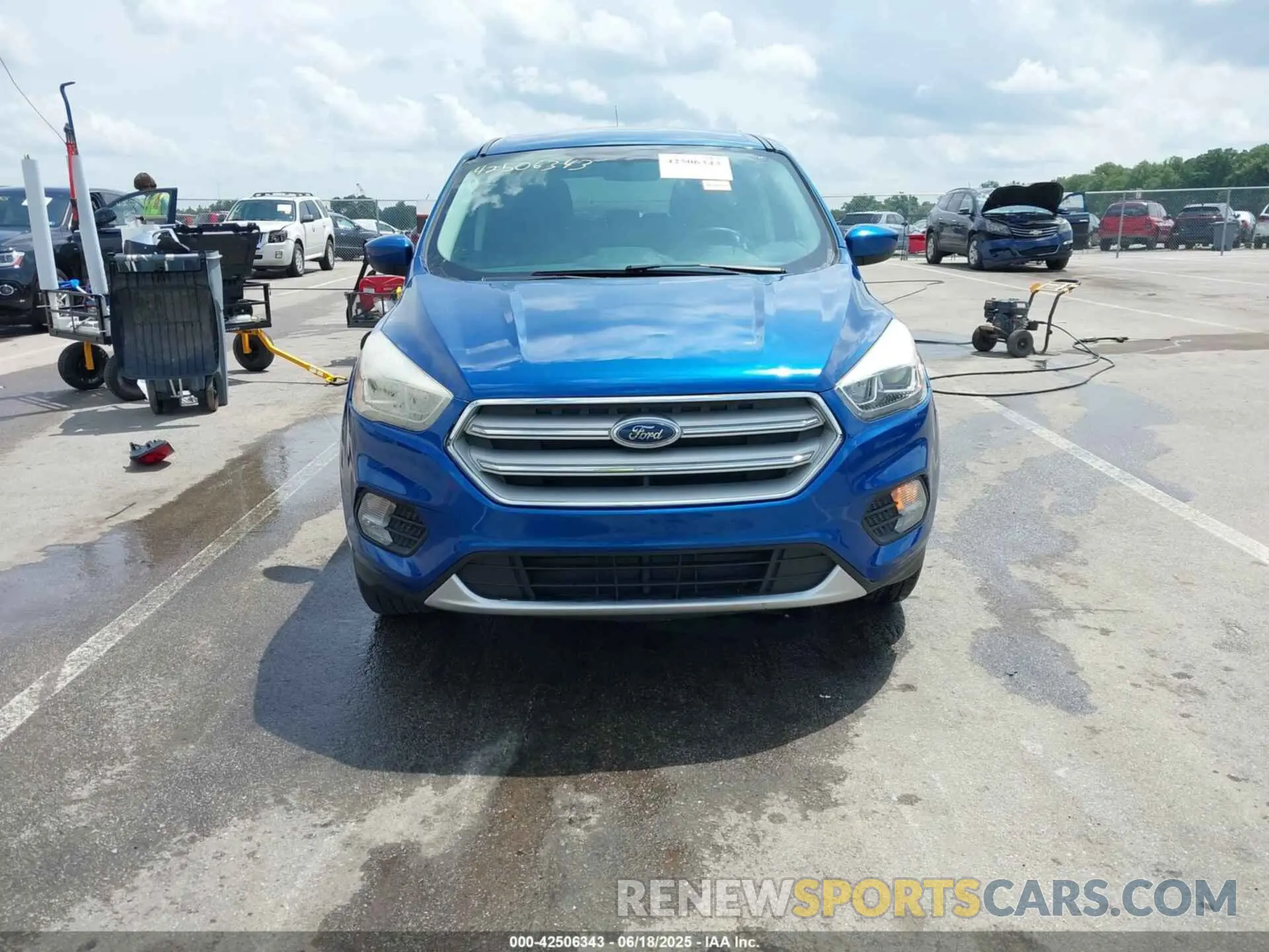 13 Photograph of a damaged car 1FMCU9GD3KUA98088 FORD ESCAPE 2019