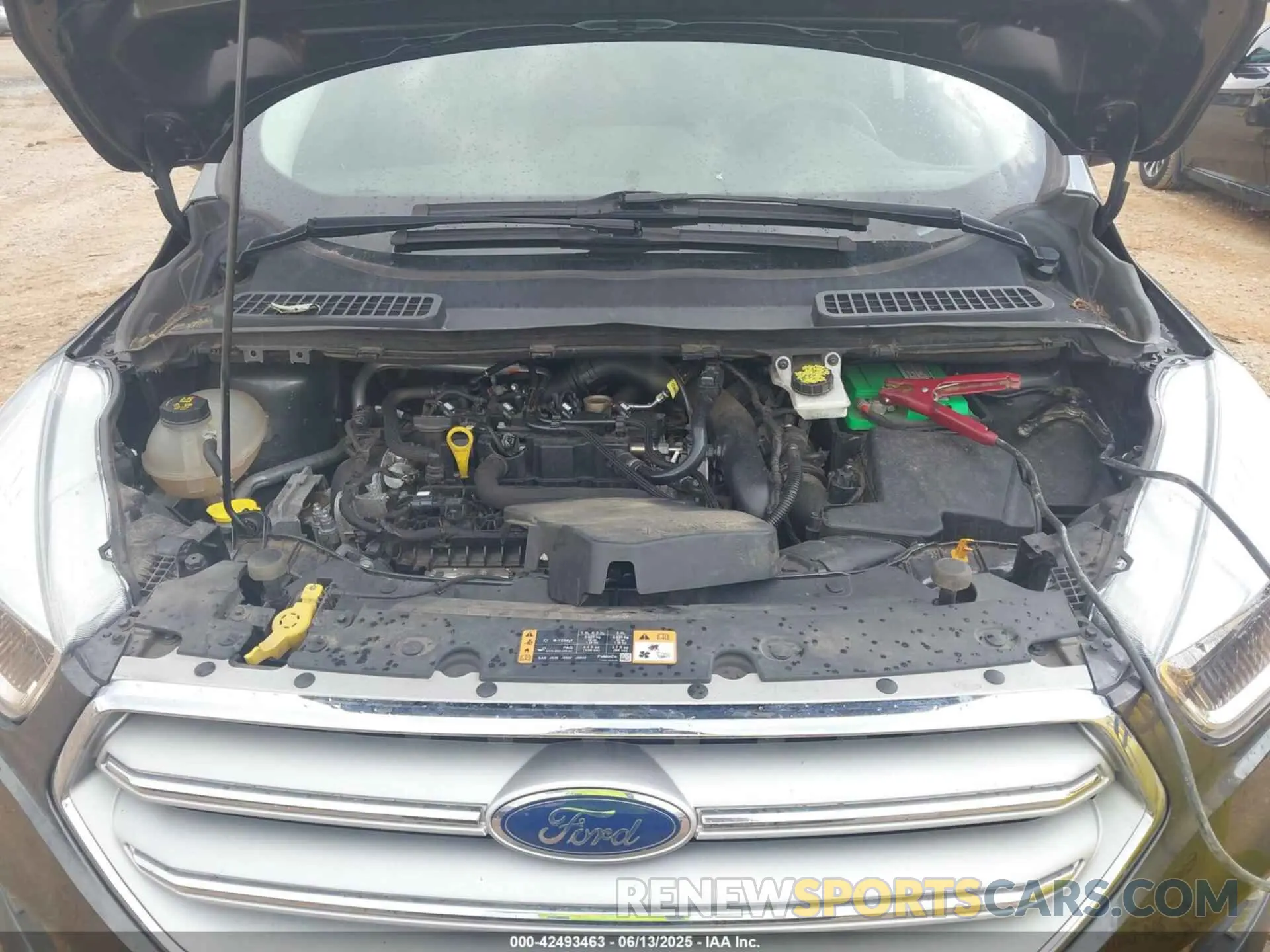 10 Photograph of a damaged car 1FMCU9GD3KUB11566 FORD ESCAPE 2019