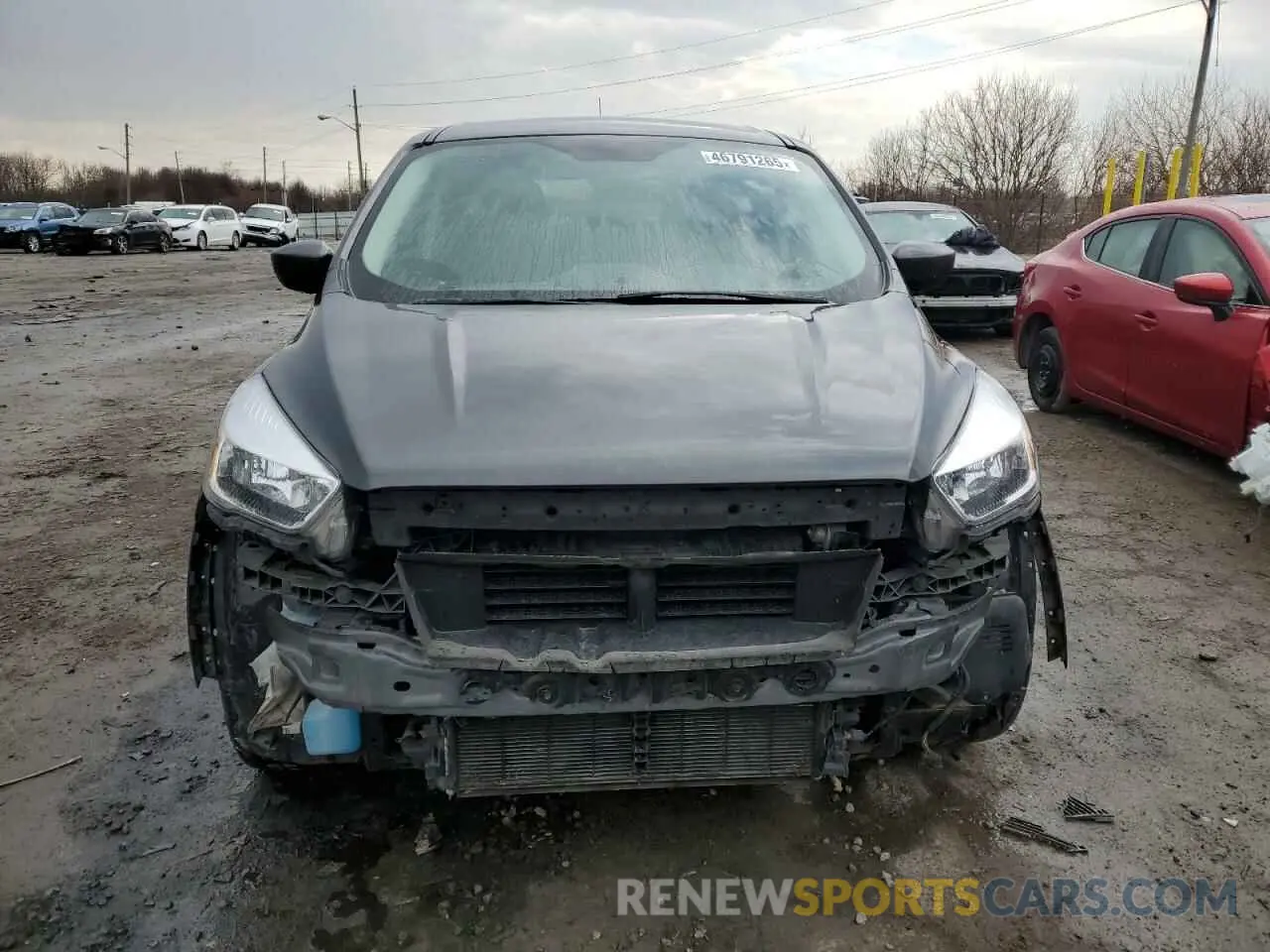 5 Photograph of a damaged car 1FMCU9GD3KUB23989 FORD ESCAPE 2019