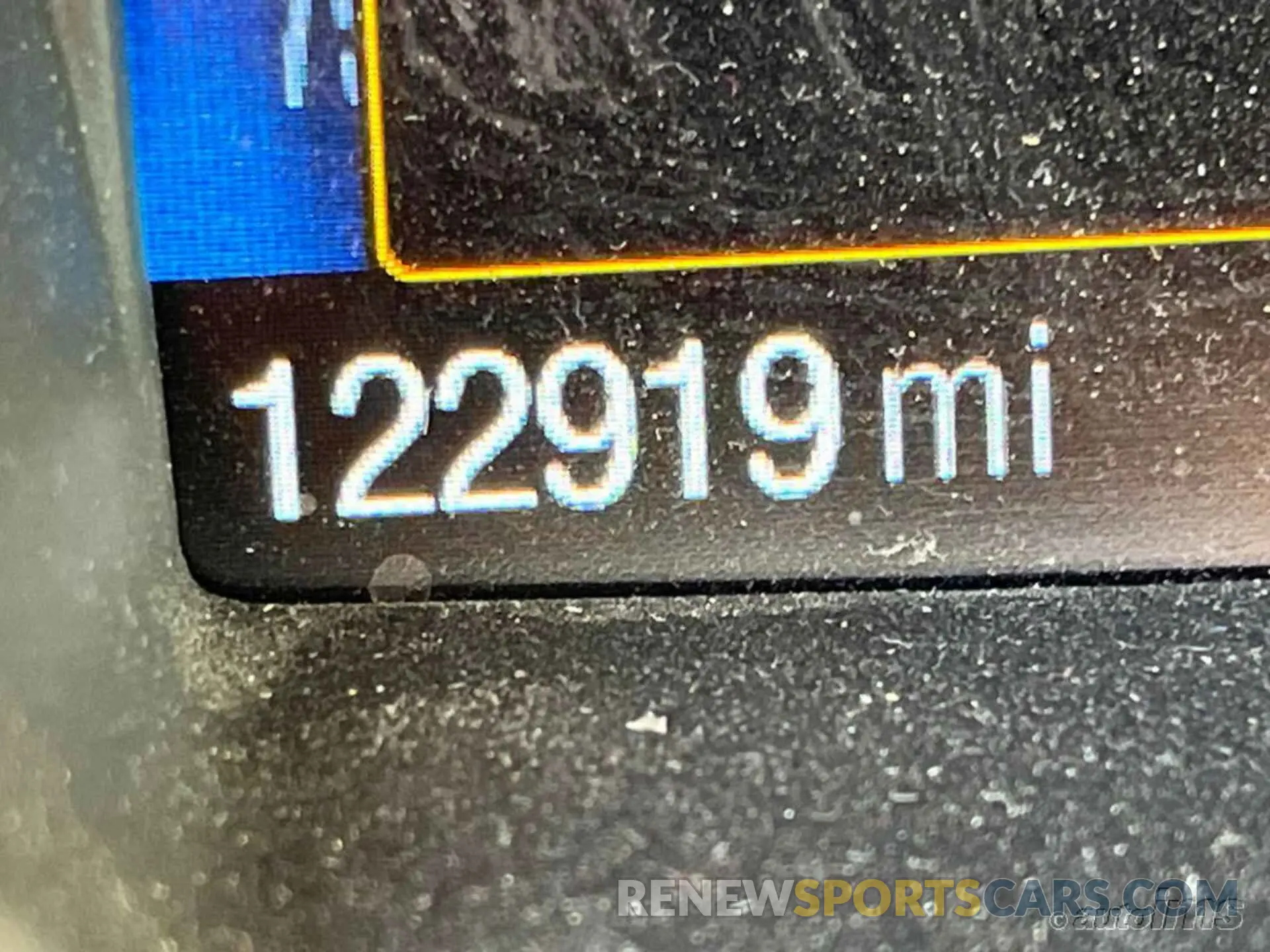 10 Photograph of a damaged car 1FMCU9GD3KUB33437 FORD ESCAPE 2019
