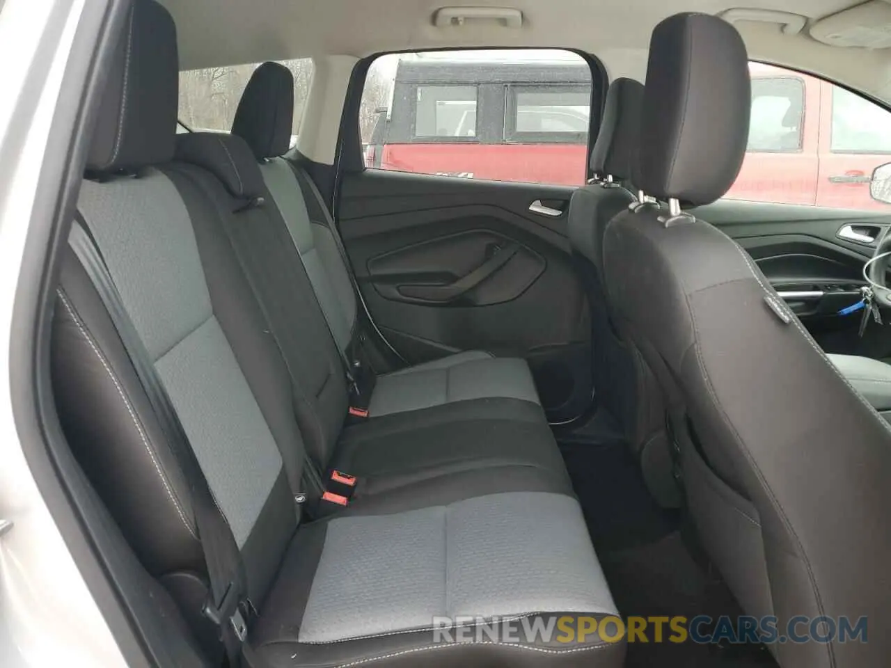 11 Photograph of a damaged car 1FMCU9GD3KUB55289 FORD ESCAPE 2019