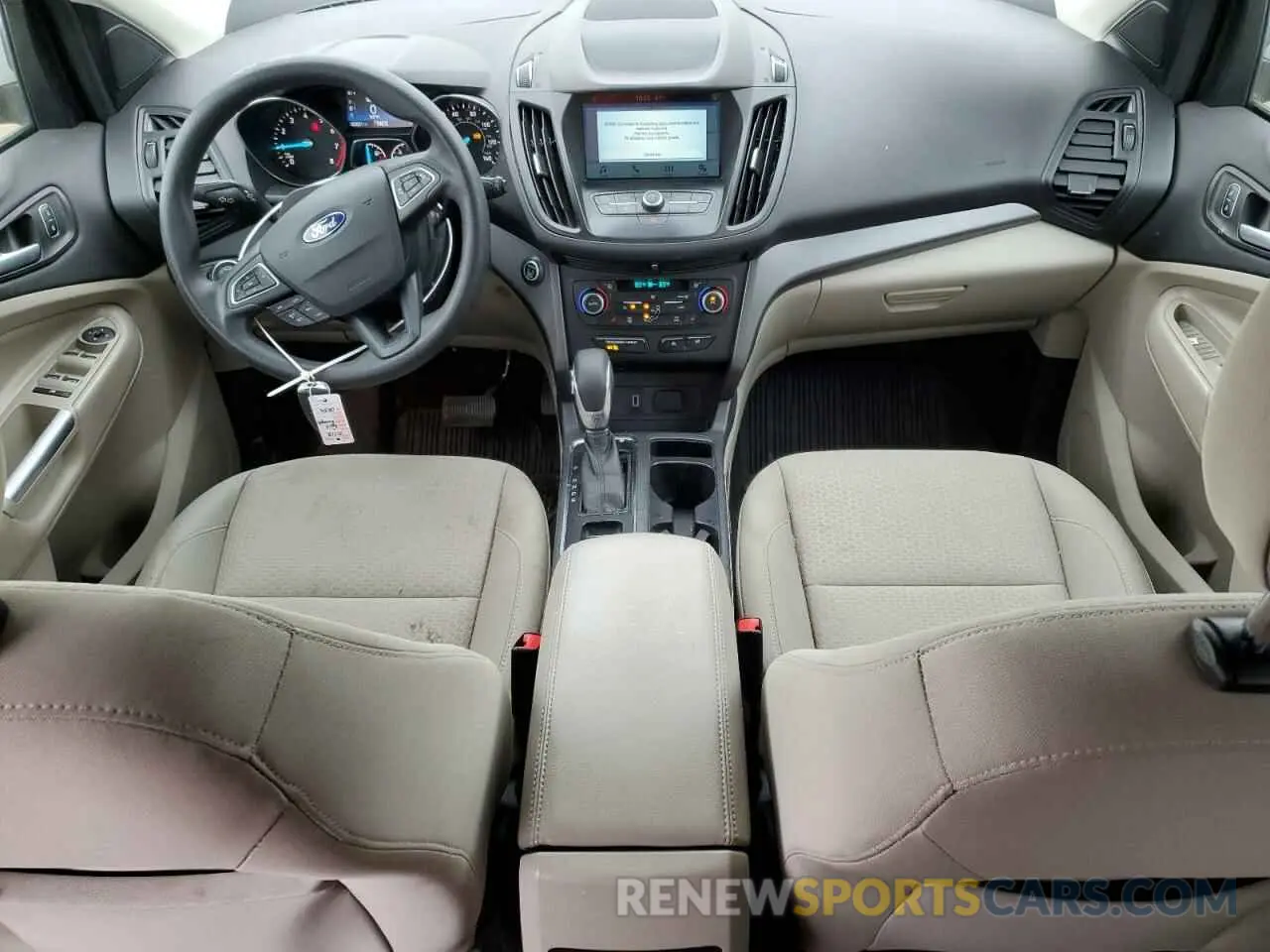 8 Photograph of a damaged car 1FMCU9GD3KUB60234 FORD ESCAPE 2019