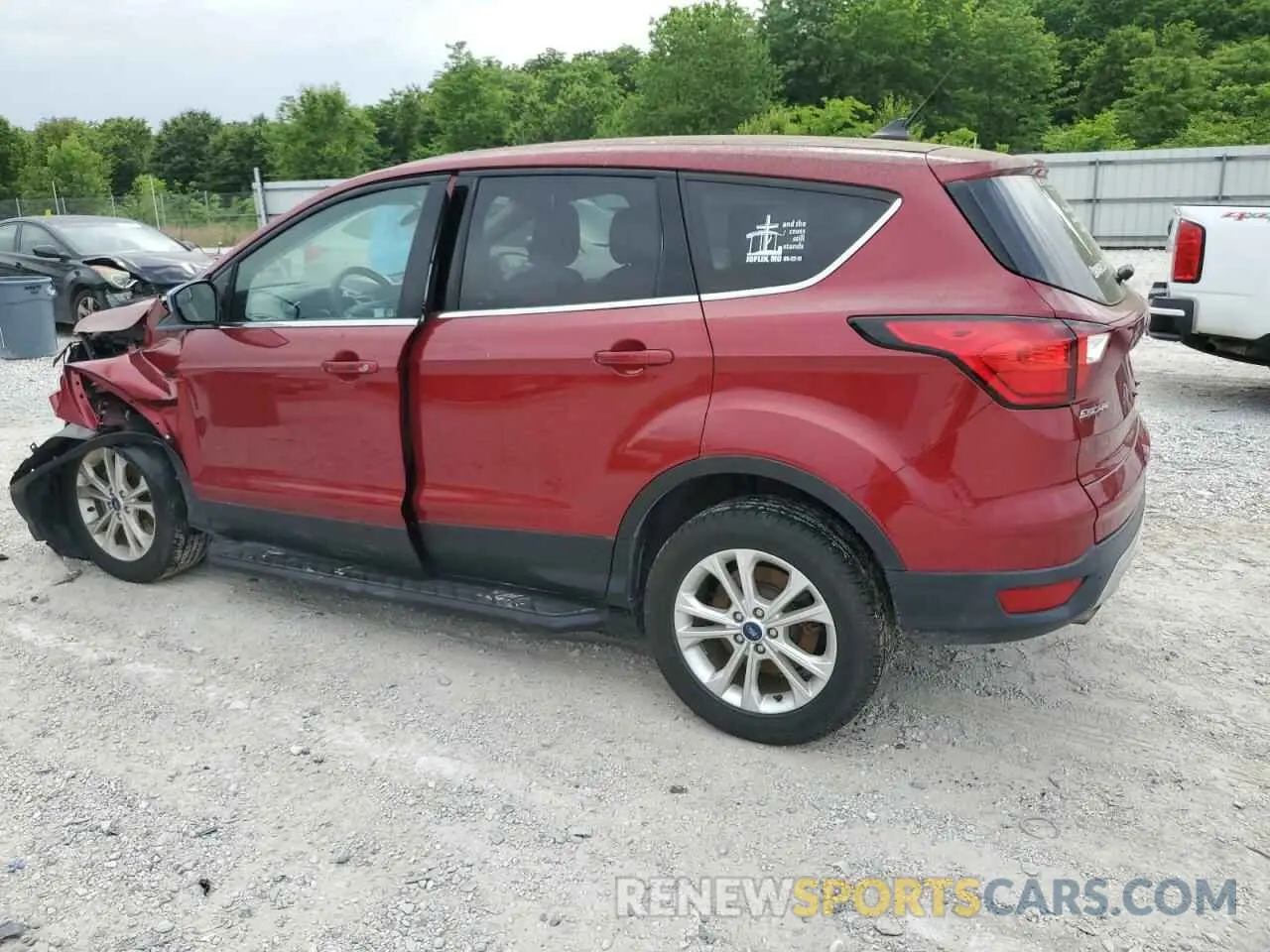2 Photograph of a damaged car 1FMCU9GD3KUB99468 FORD ESCAPE 2019