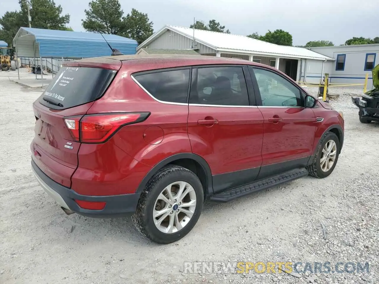 3 Photograph of a damaged car 1FMCU9GD3KUB99468 FORD ESCAPE 2019