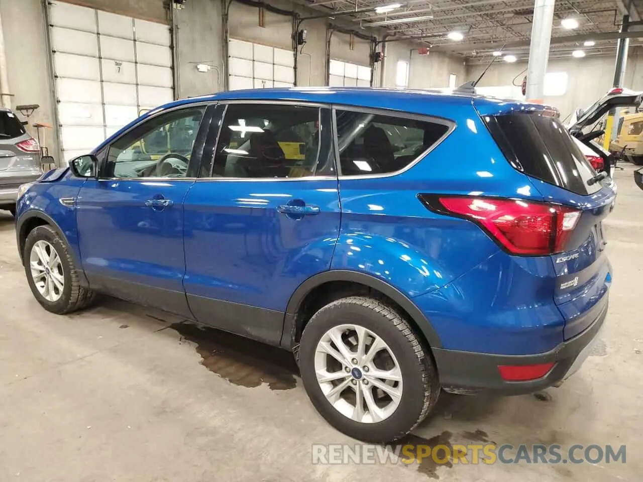 2 Photograph of a damaged car 1FMCU9GD3KUC04619 FORD ESCAPE 2019