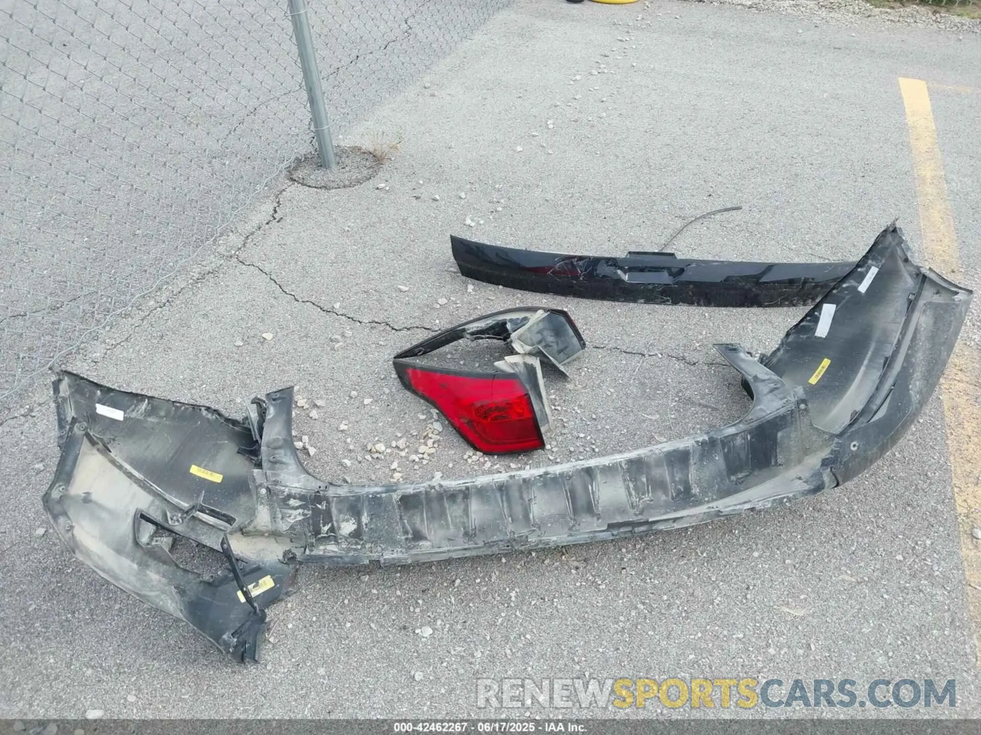 12 Photograph of a damaged car 1FMCU9GD4KUA00833 FORD ESCAPE 2019