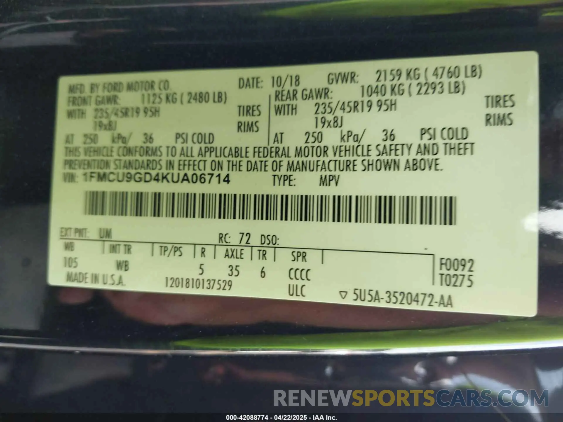 9 Photograph of a damaged car 1FMCU9GD4KUA06714 FORD ESCAPE 2019