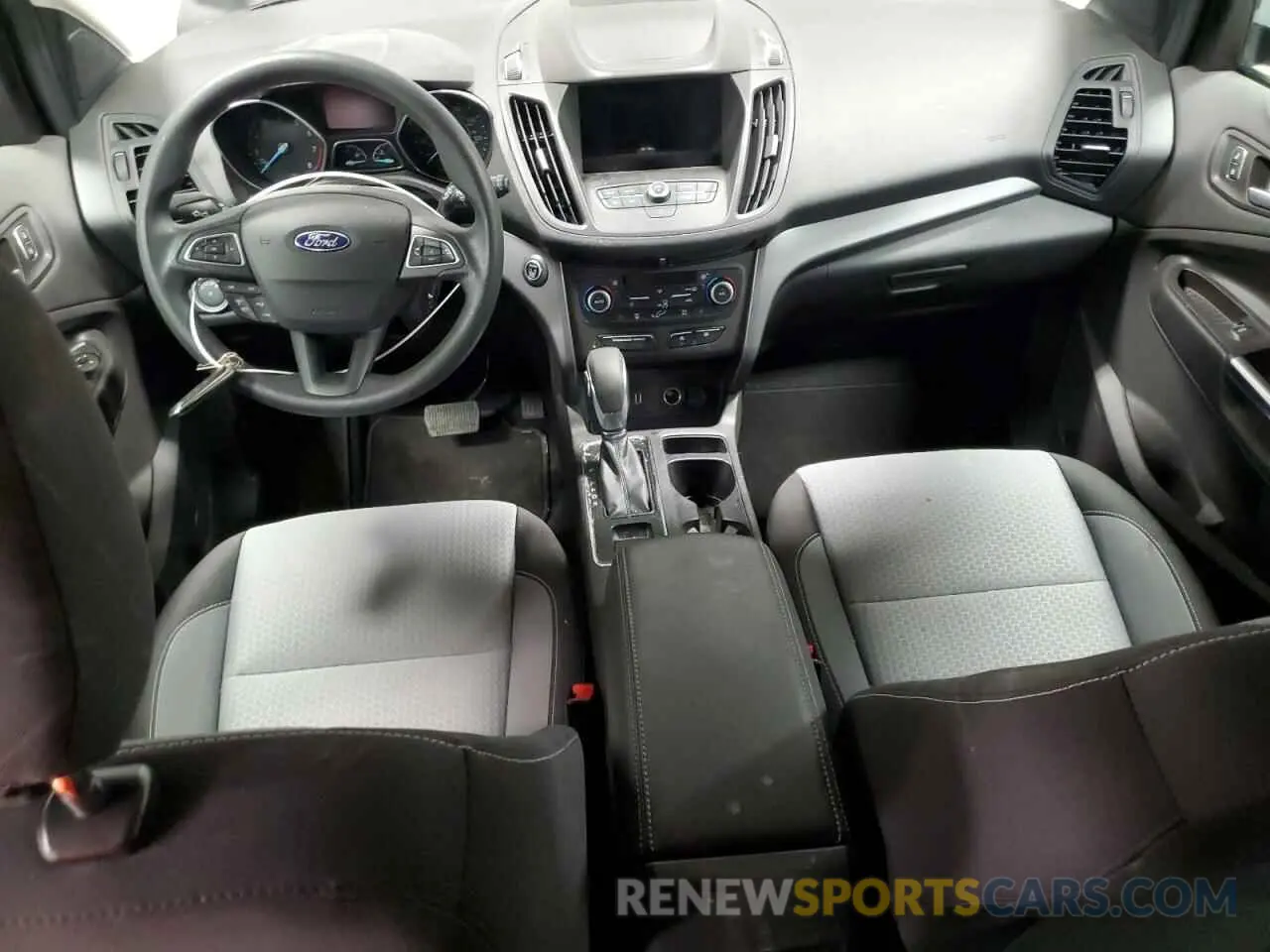 8 Photograph of a damaged car 1FMCU9GD4KUA19978 FORD ESCAPE 2019