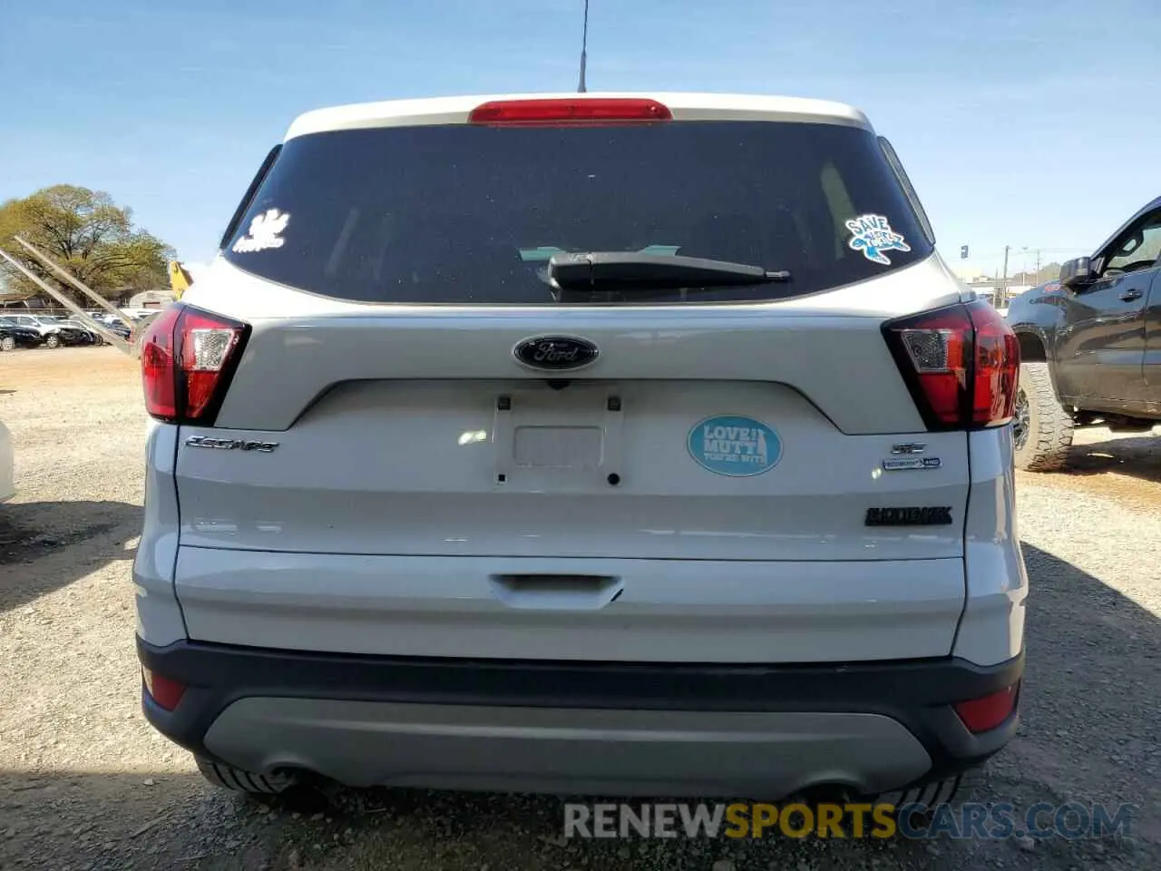 6 Photograph of a damaged car 1FMCU9GD4KUA26770 FORD ESCAPE 2019