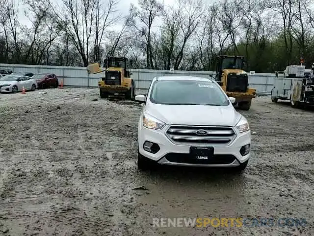 14 Photograph of a damaged car 1FMCU9GD4KUA57176 FORD ESCAPE 2019