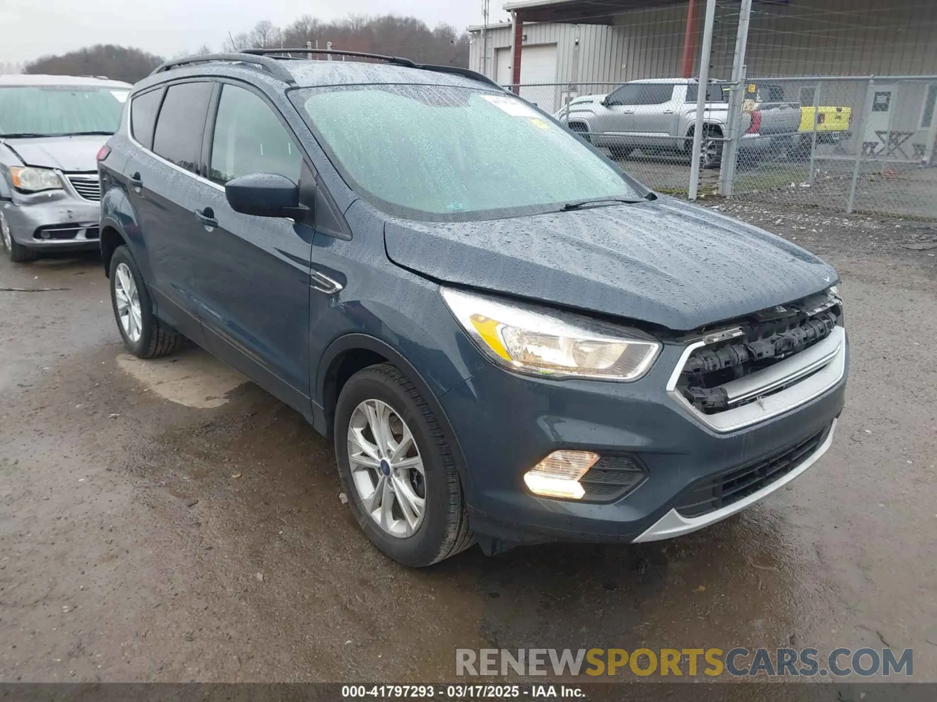 1 Photograph of a damaged car 1FMCU9GD4KUA60546 FORD ESCAPE 2019