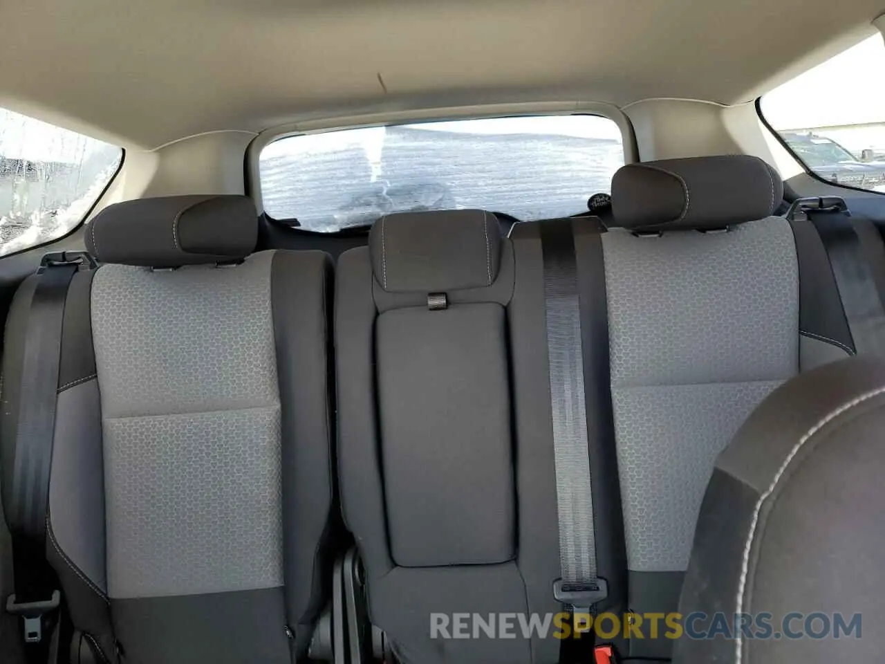 10 Photograph of a damaged car 1FMCU9GD4KUA95264 FORD ESCAPE 2019