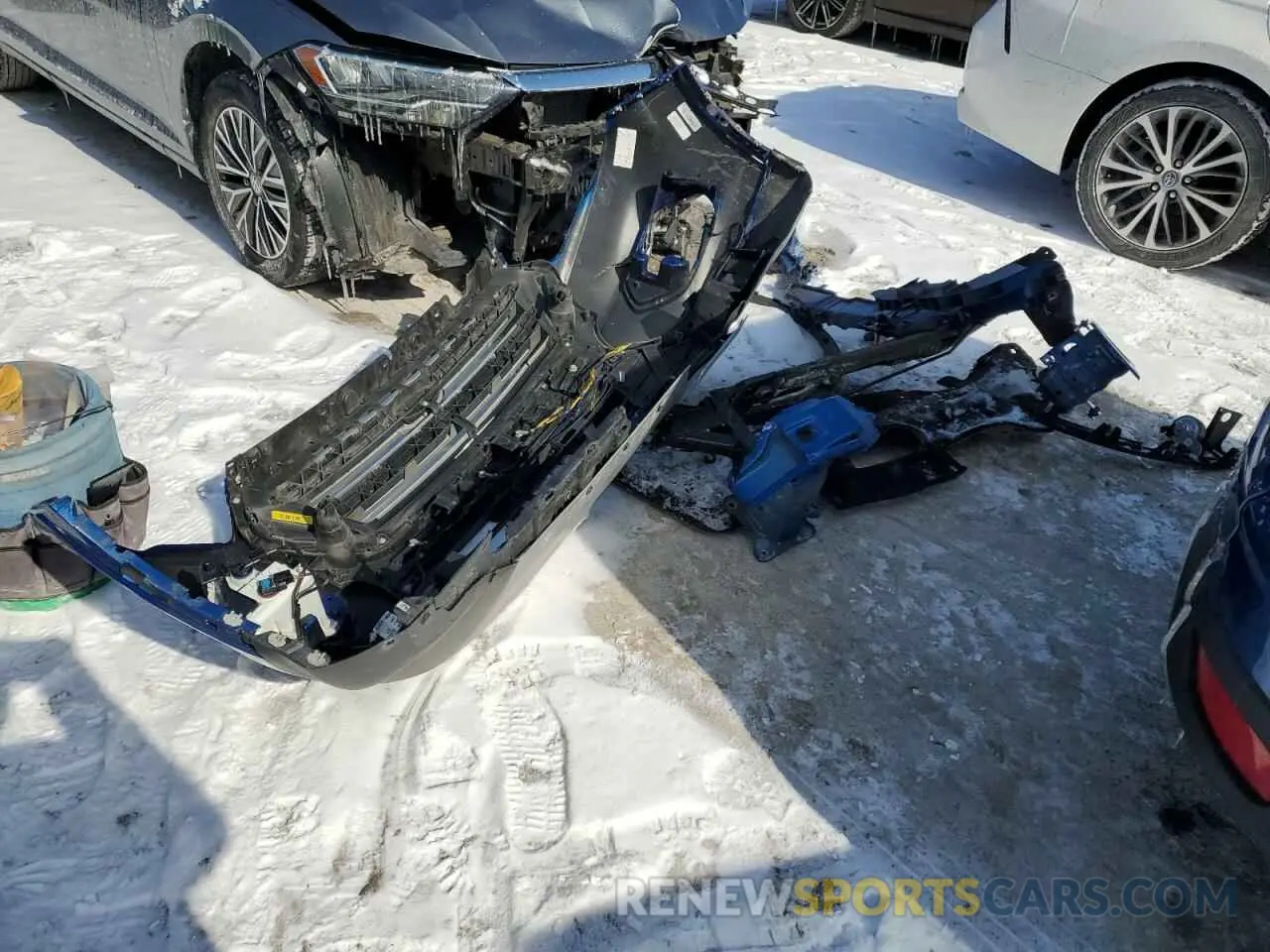 13 Photograph of a damaged car 1FMCU9GD4KUA95264 FORD ESCAPE 2019