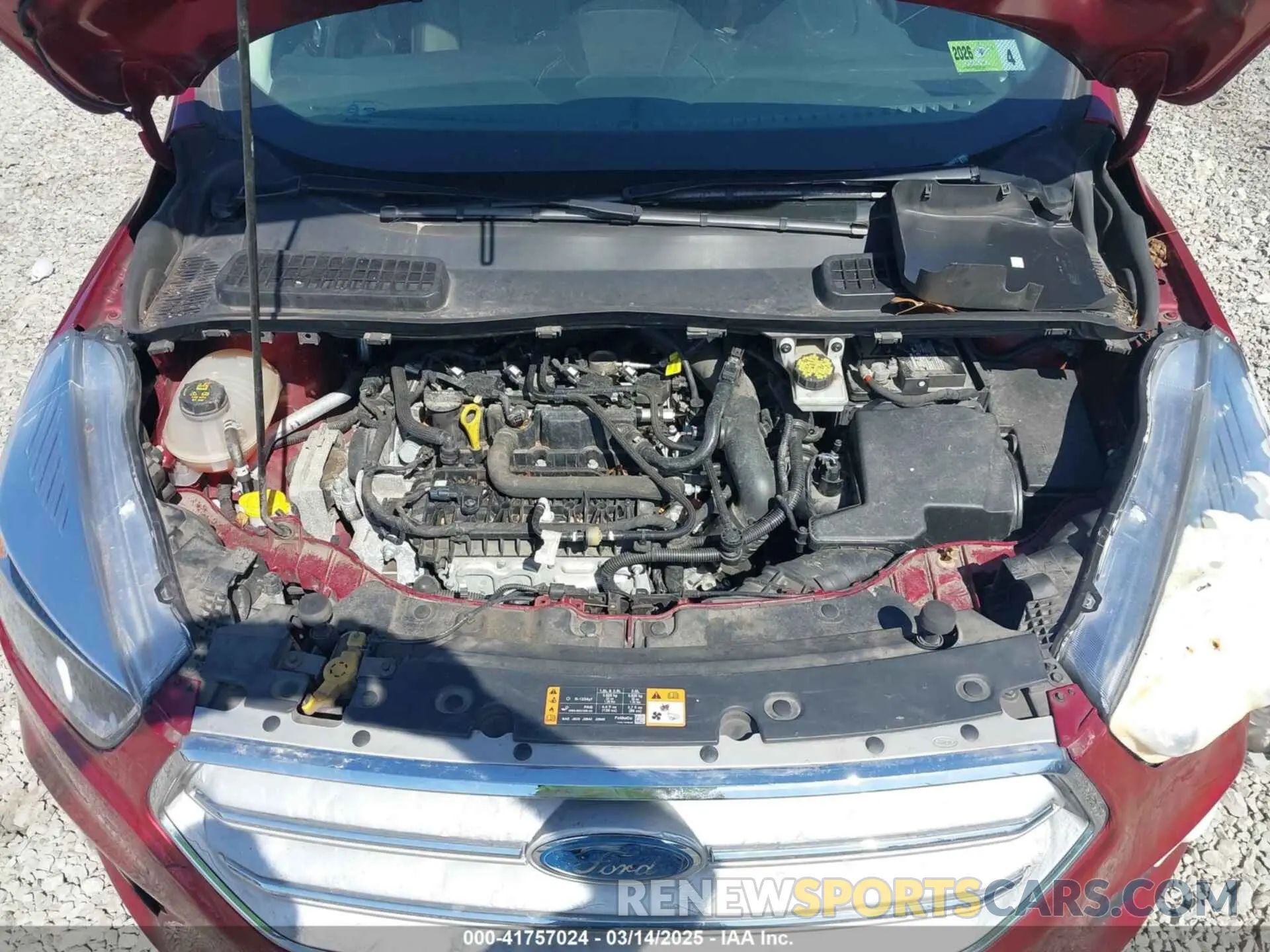 10 Photograph of a damaged car 1FMCU9GD4KUA96012 FORD ESCAPE 2019