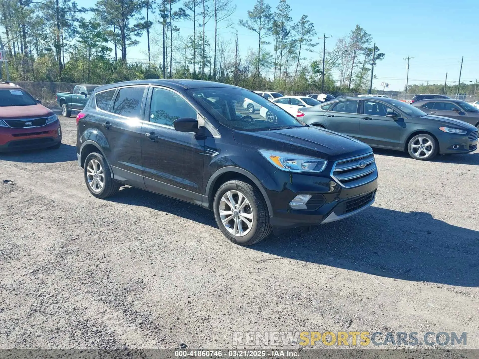 1 Photograph of a damaged car 1FMCU9GD4KUA96902 FORD ESCAPE 2019