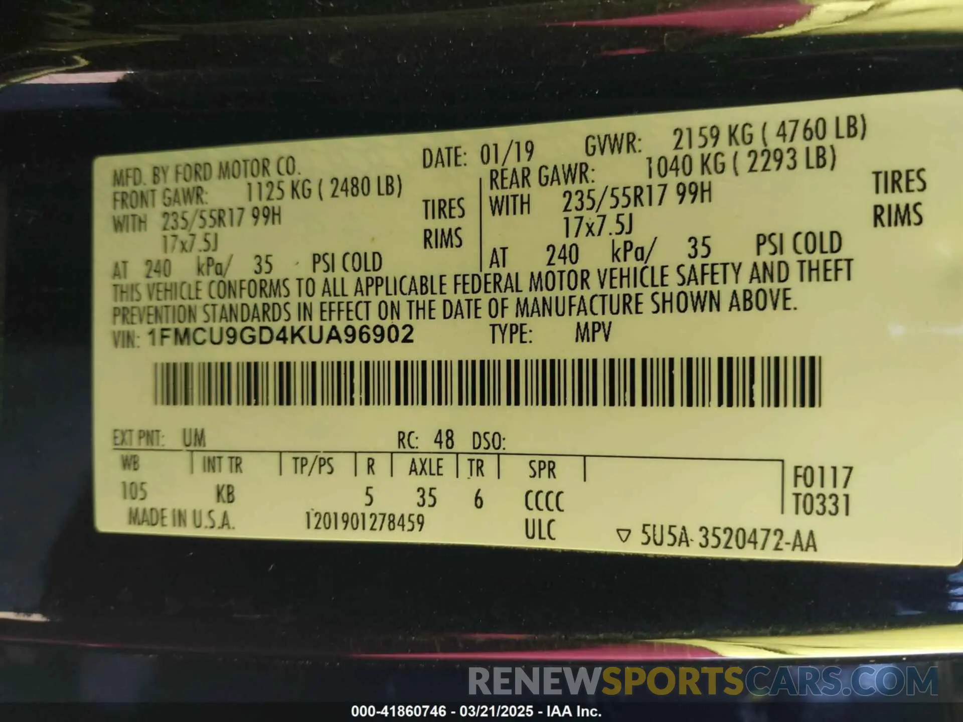 9 Photograph of a damaged car 1FMCU9GD4KUA96902 FORD ESCAPE 2019