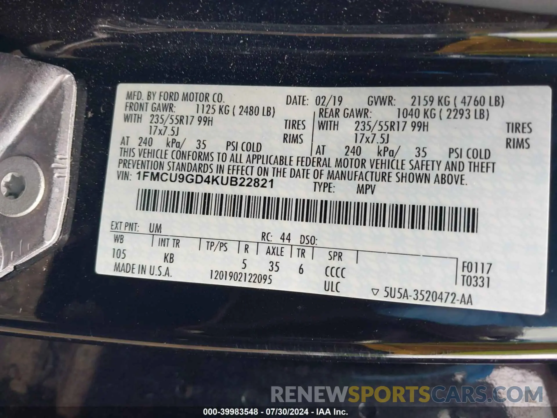 9 Photograph of a damaged car 1FMCU9GD4KUB22821 FORD ESCAPE 2019