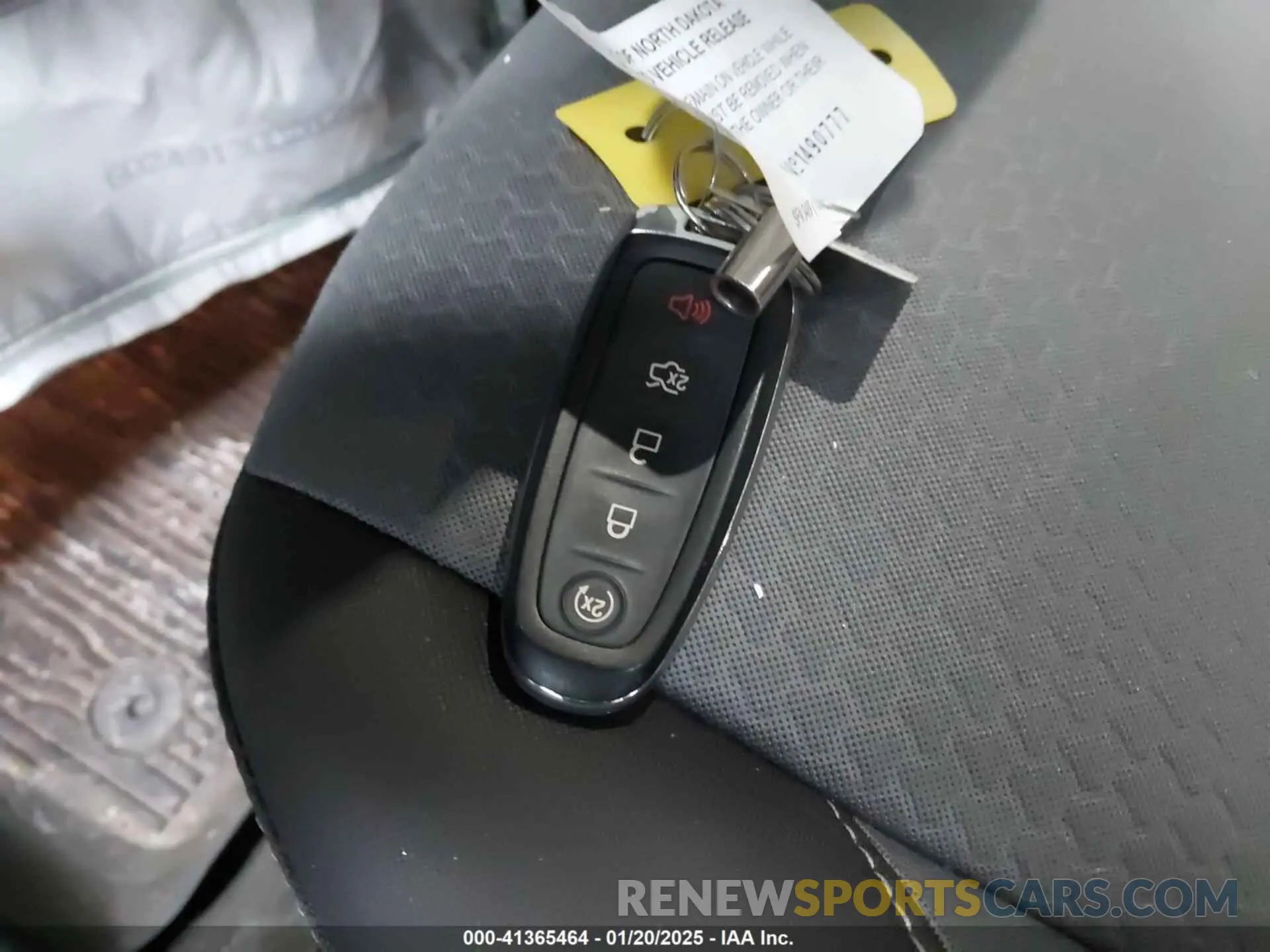 11 Photograph of a damaged car 1FMCU9GD4KUB30837 FORD ESCAPE 2019